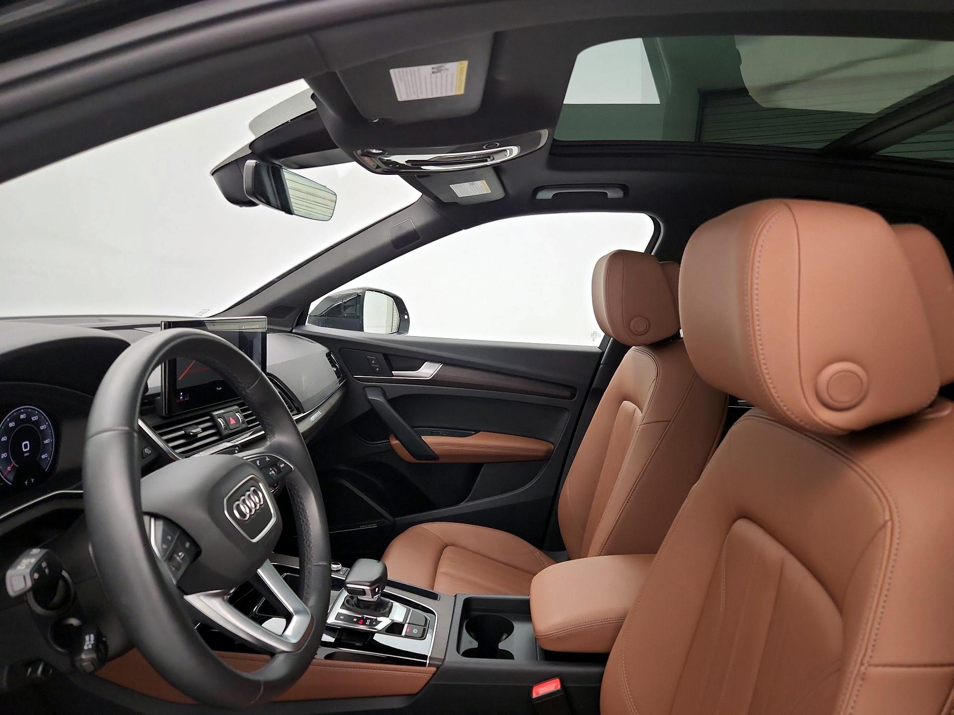 Thumbnail: 2023 Audi Q5 - 19