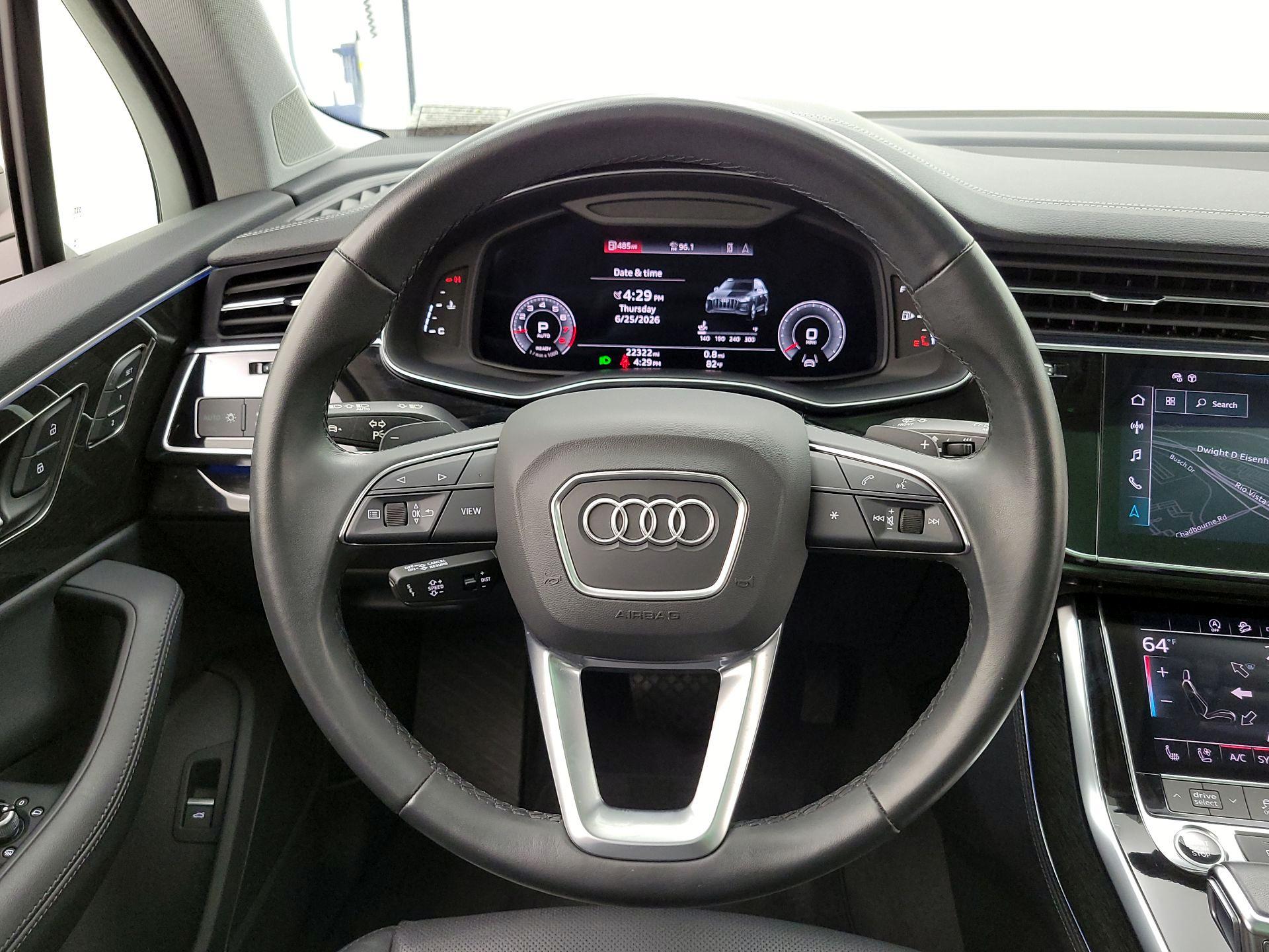 Thumbnail: 2023 Audi Q7 - 10