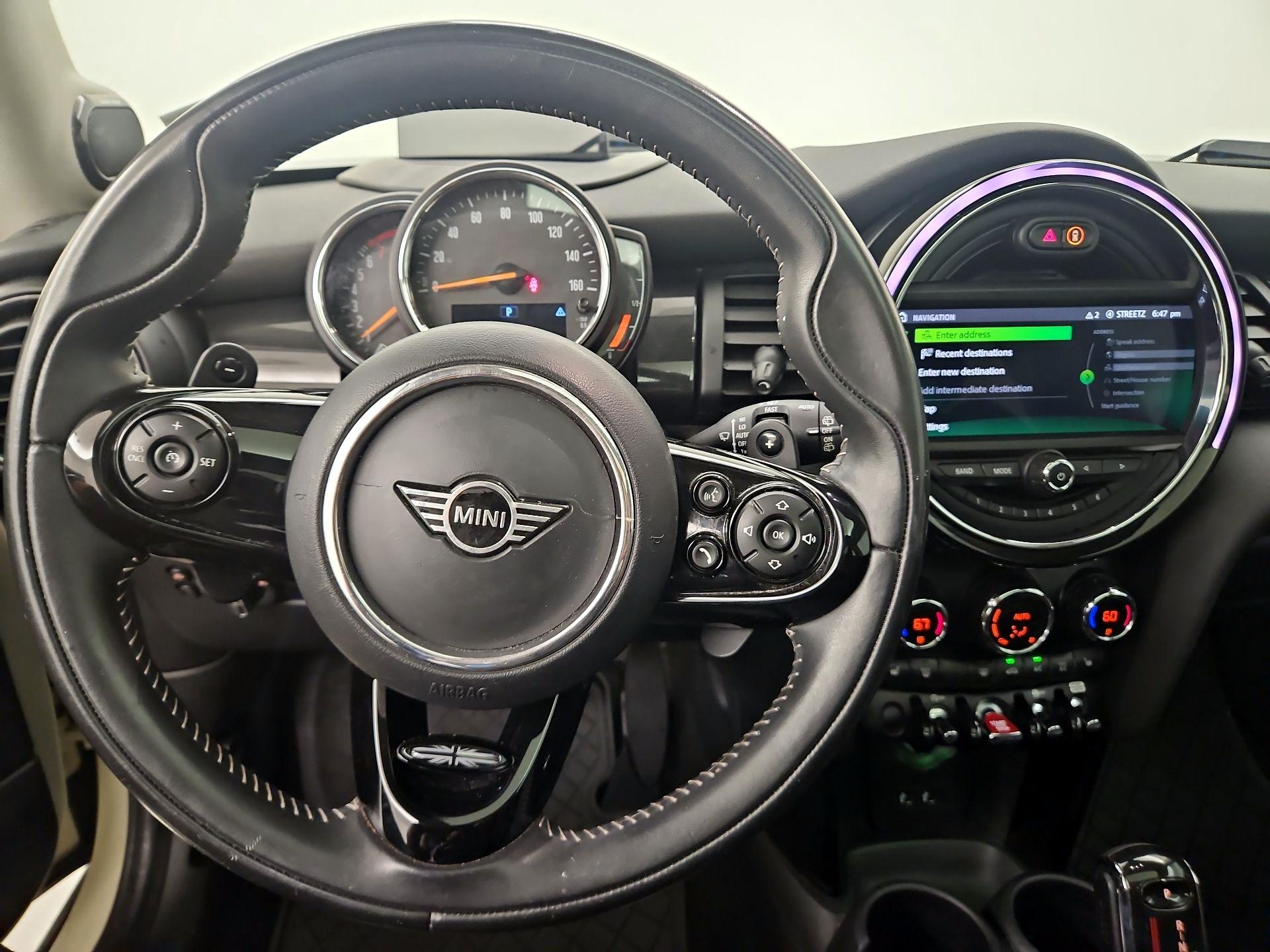 Thumbnail: 2020 MINI Cooper Hardtop - 9