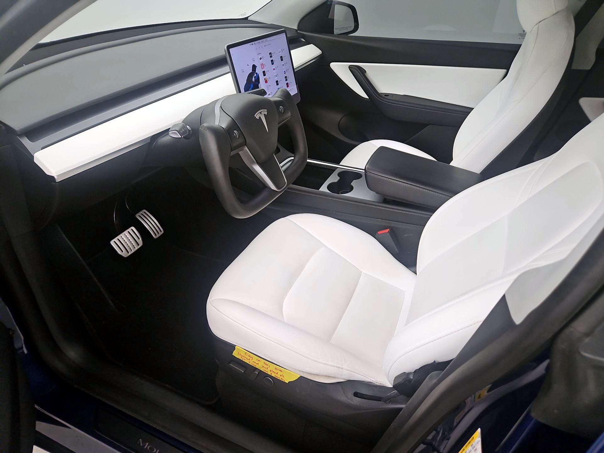 Thumbnail: 2022 Tesla Model Y - 11