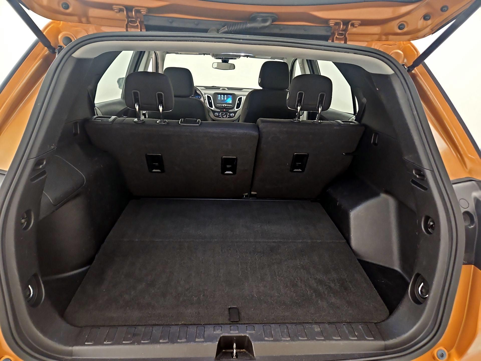 Thumbnail: 2018 Chevrolet Equinox - 20
