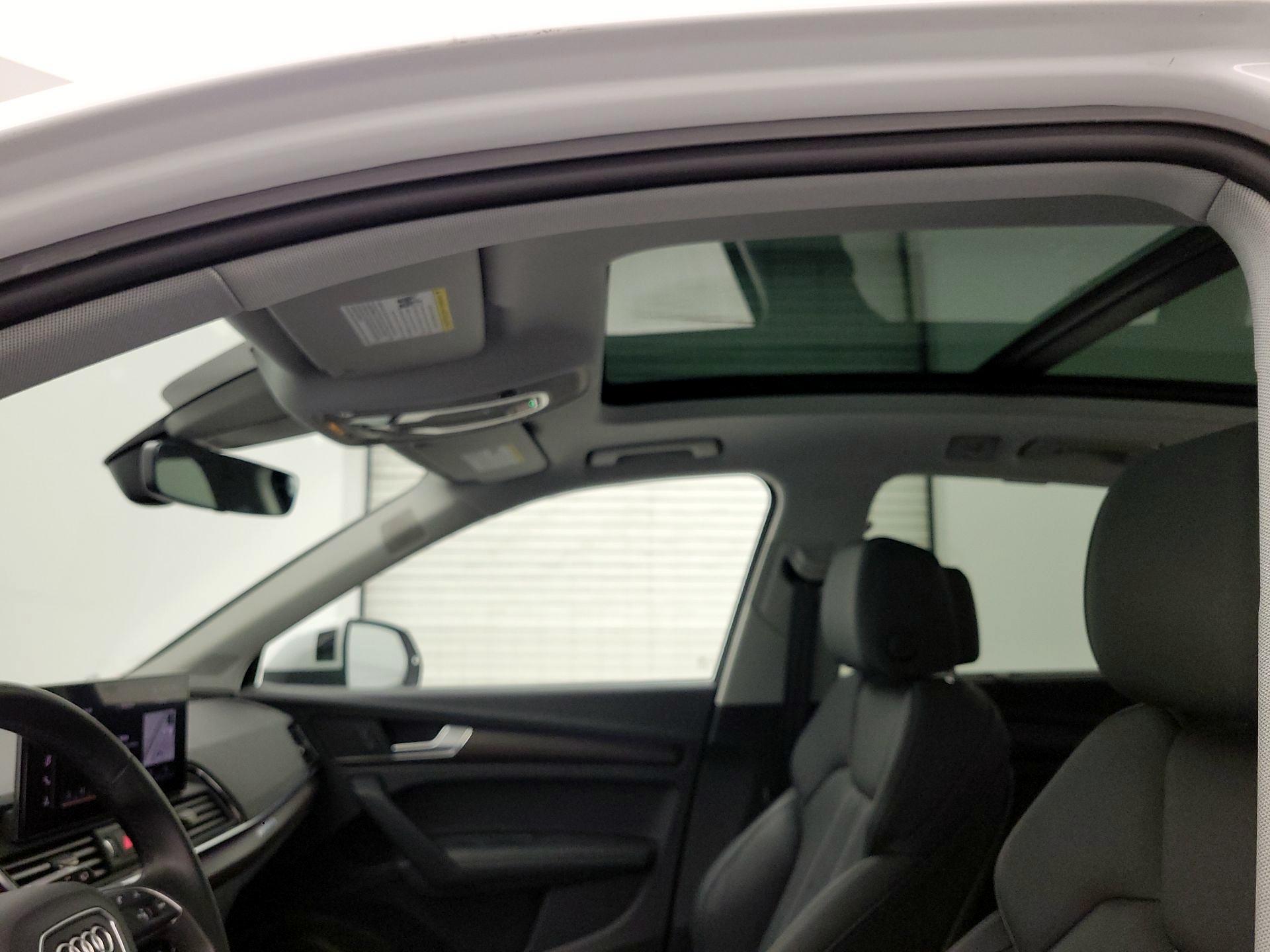 Thumbnail: 2023 Audi Q5 - 20