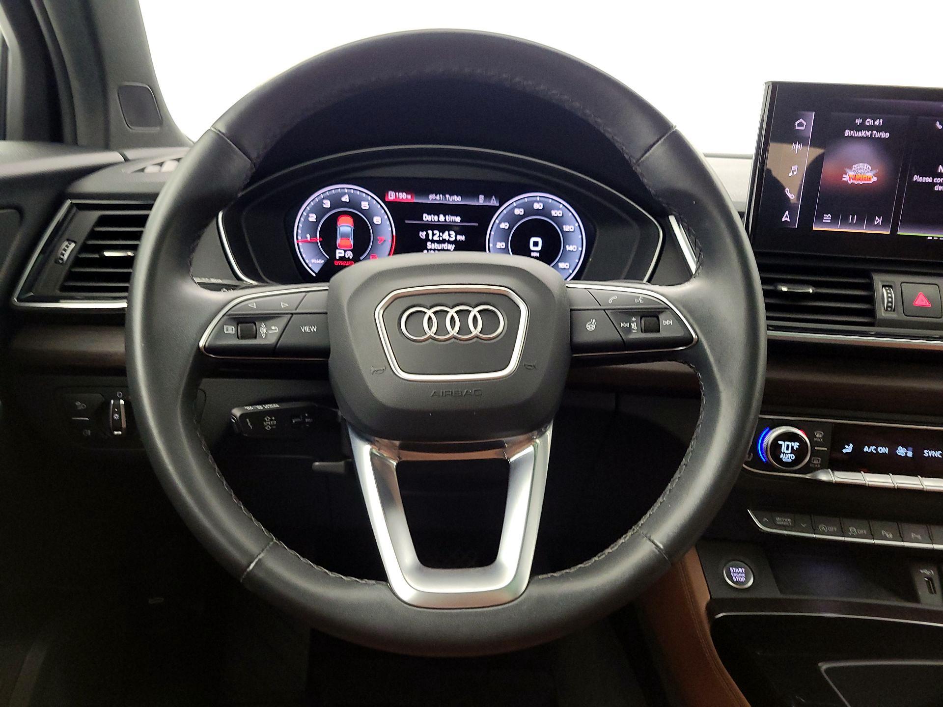 Thumbnail: 2023 Audi Q5 - 10