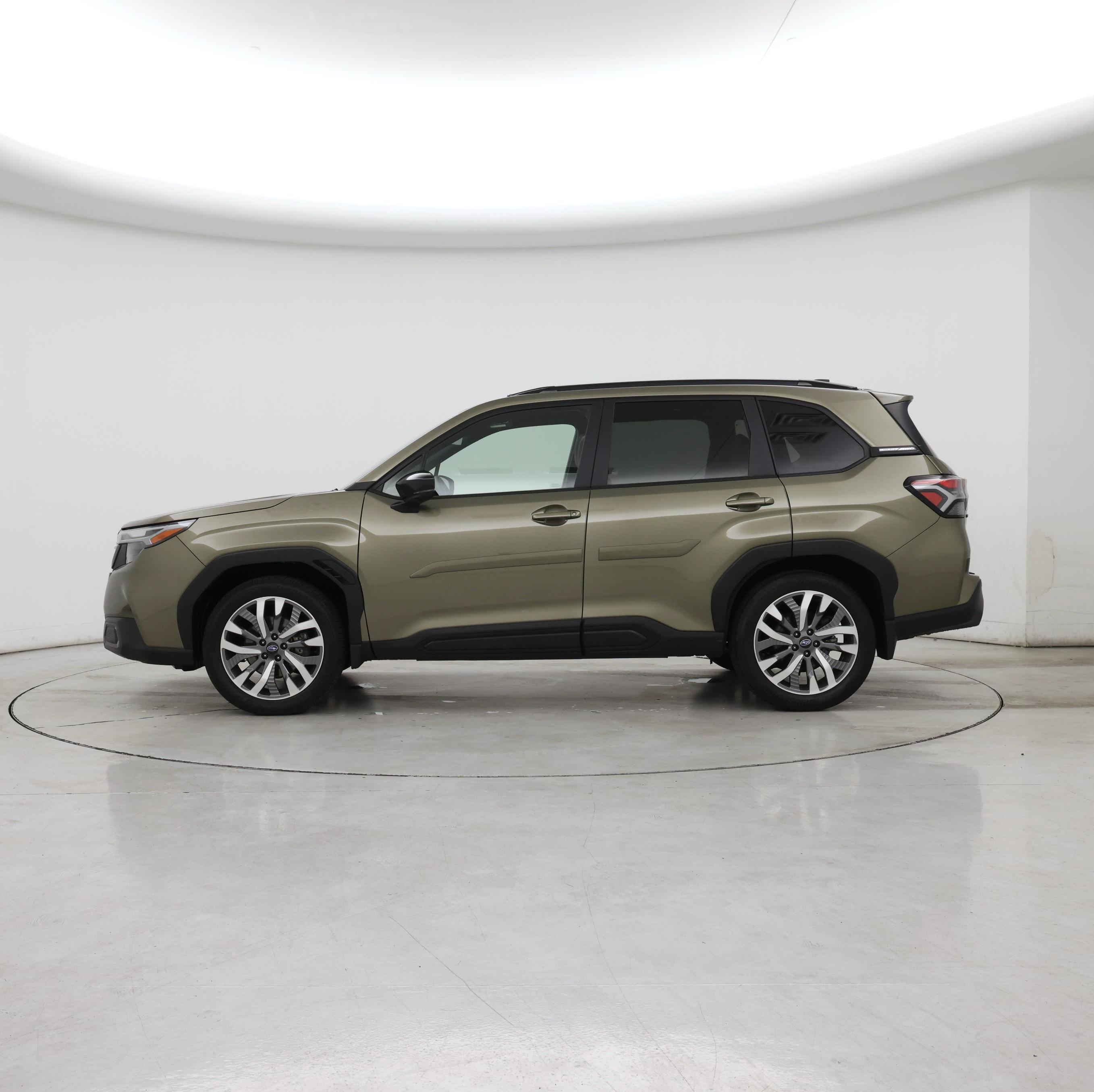 Thumbnail: 2025 Subaru Forester - 3