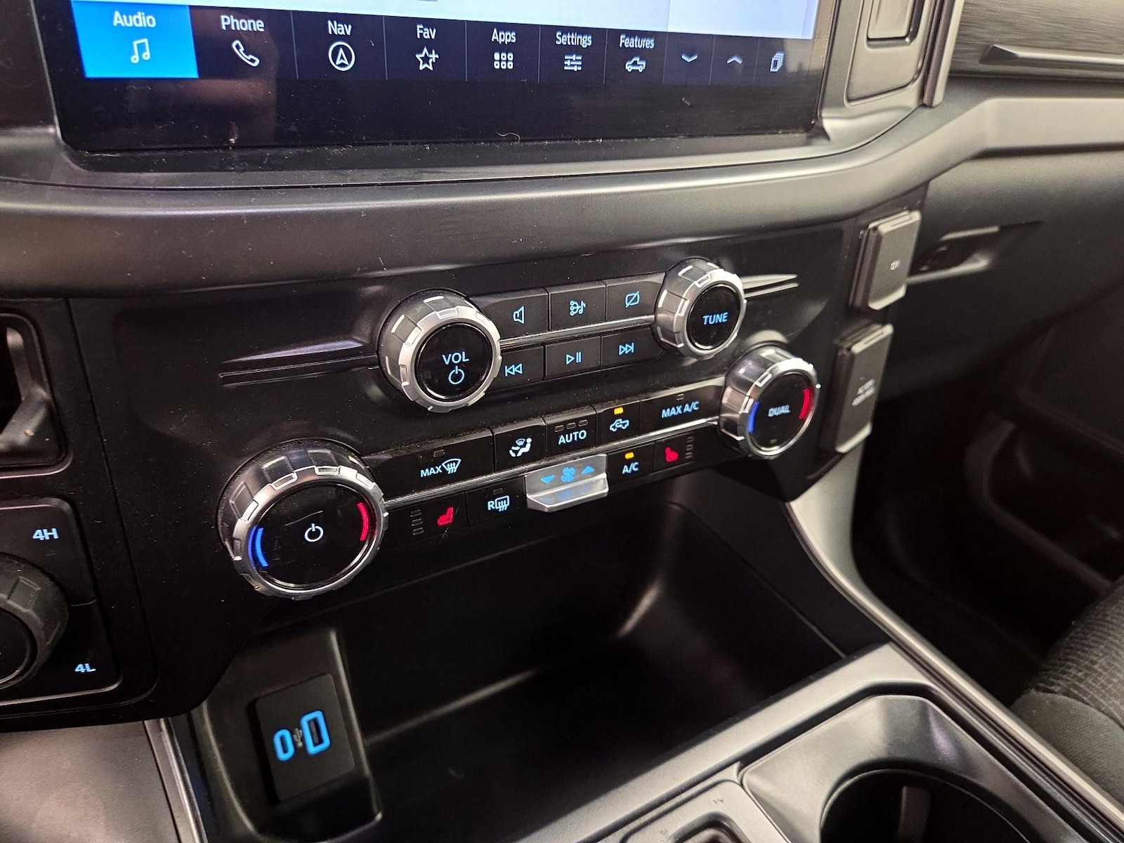 2024 Ford F-150 XLT - Photo 18