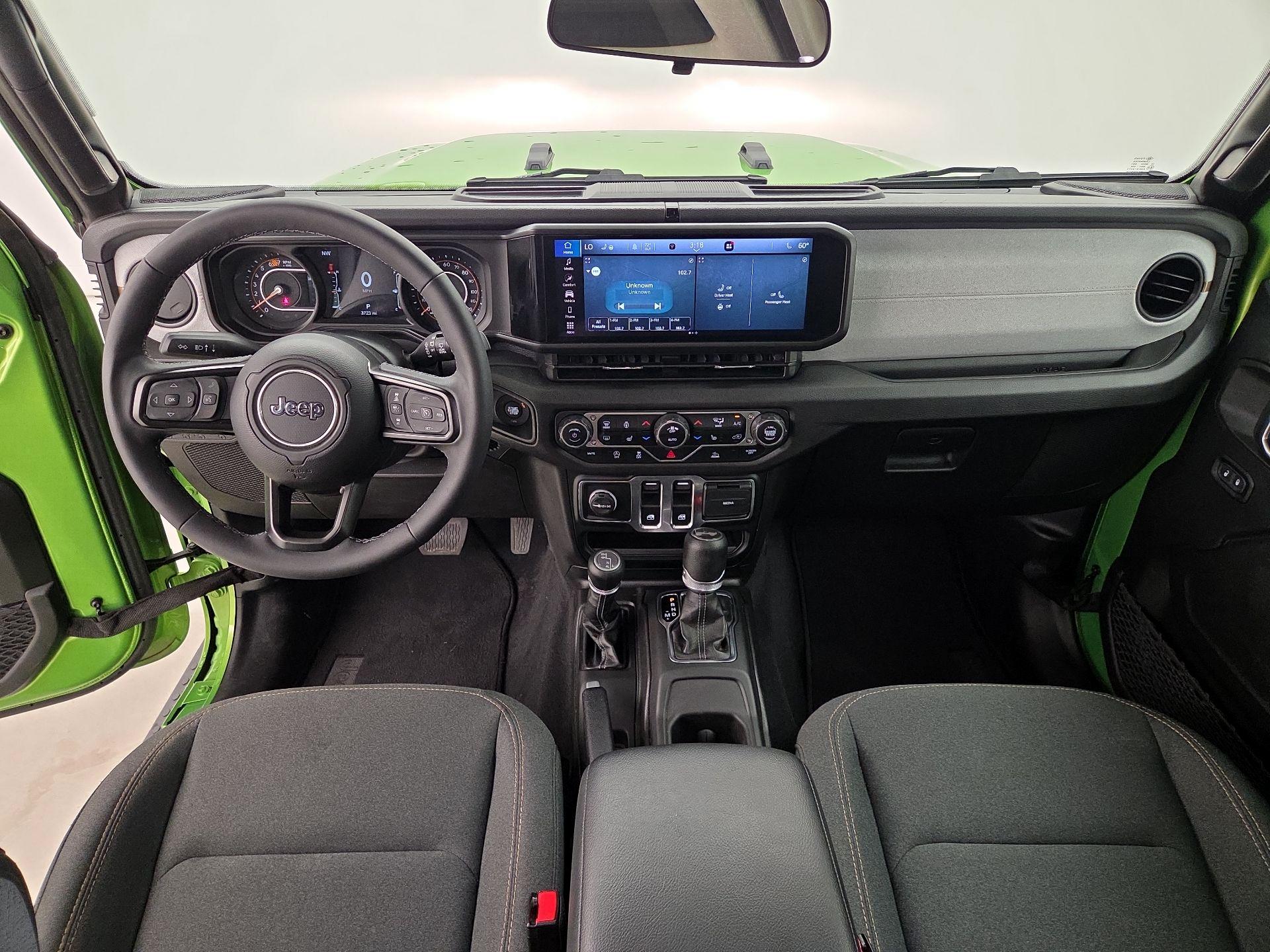 Thumbnail: 2025 Jeep Wrangler - 9