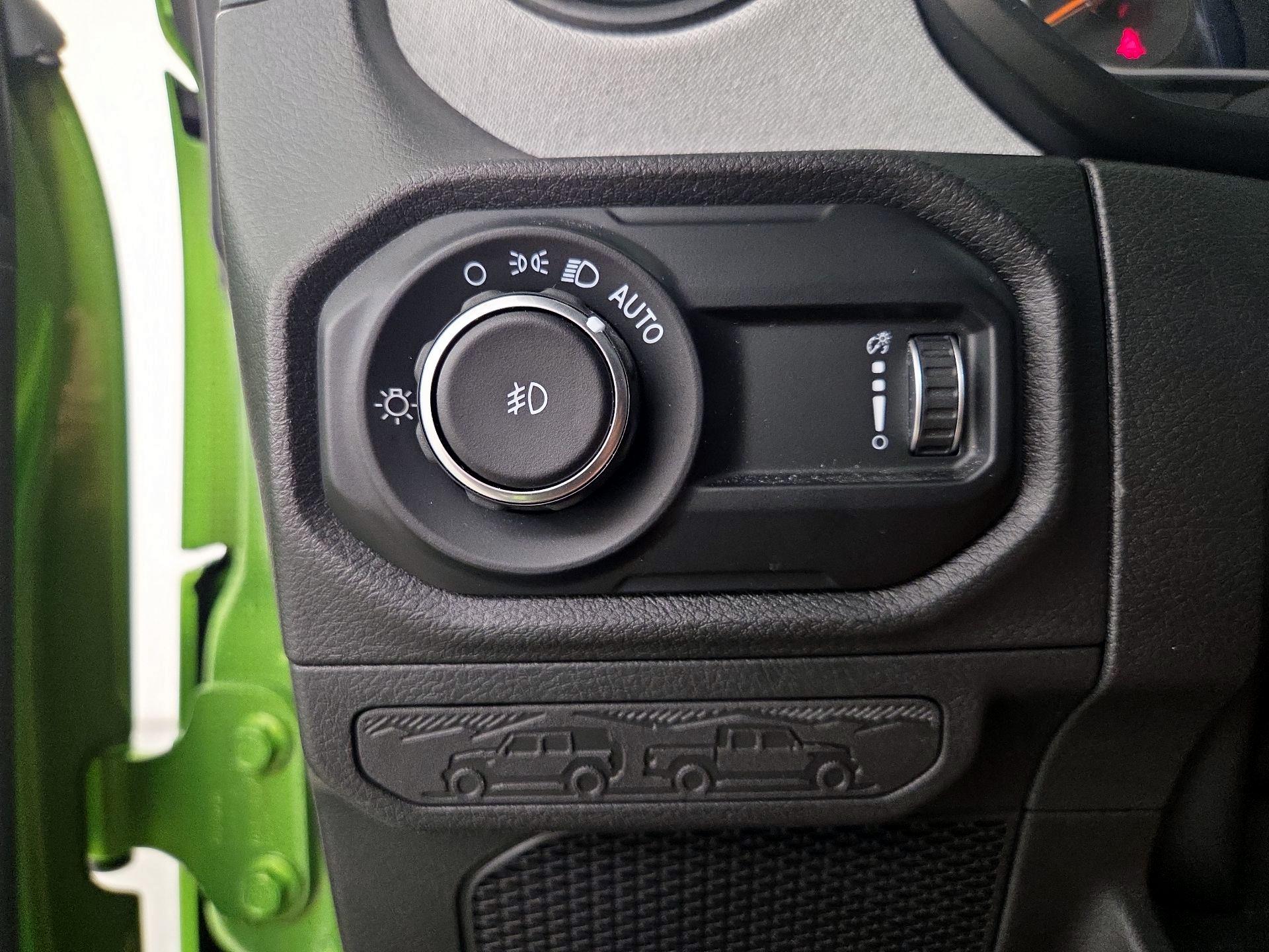 Thumbnail: 2025 Jeep Wrangler - 13