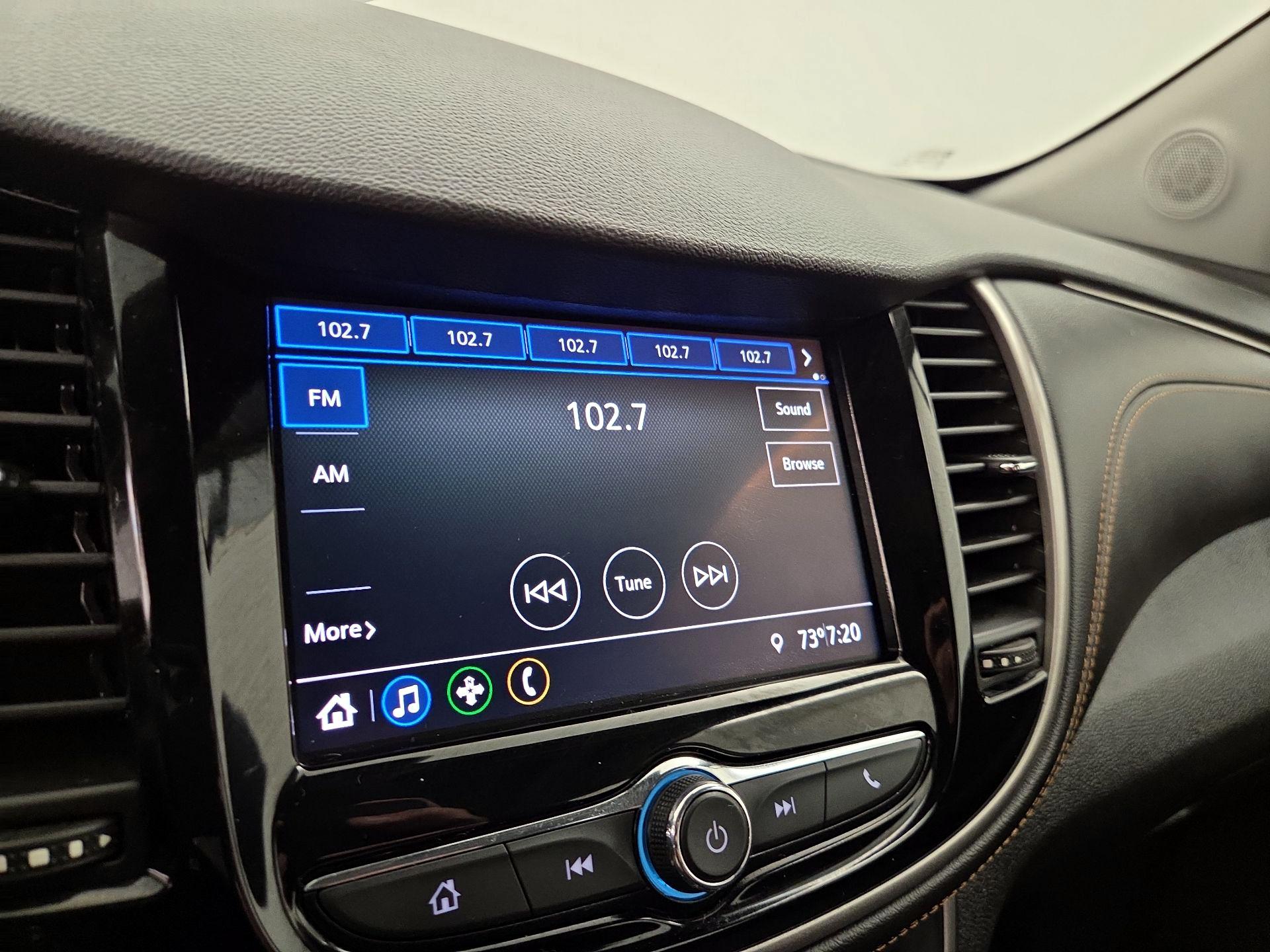Thumbnail: 2020 Chevrolet Trax - 15
