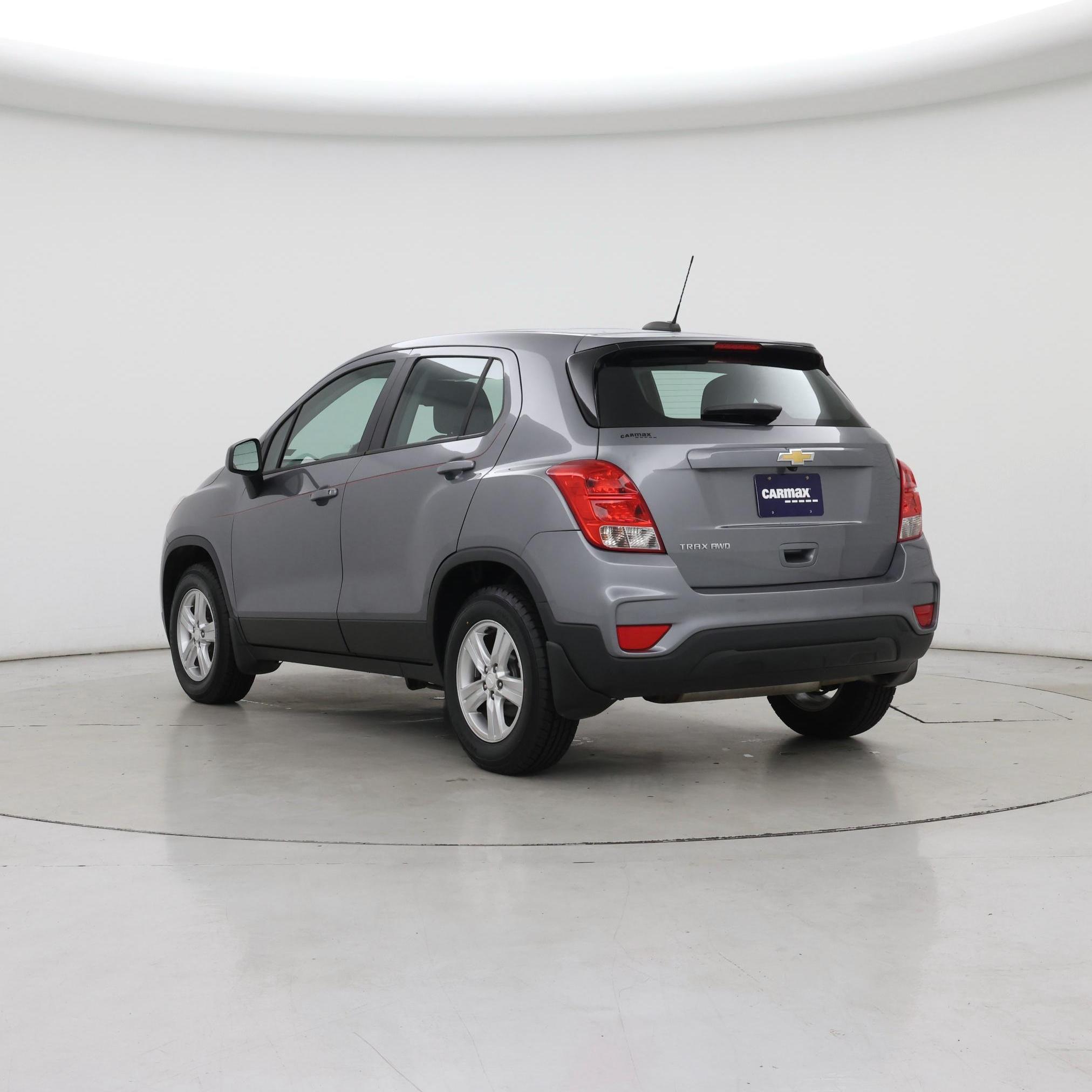 Thumbnail: 2020 Chevrolet Trax - 2
