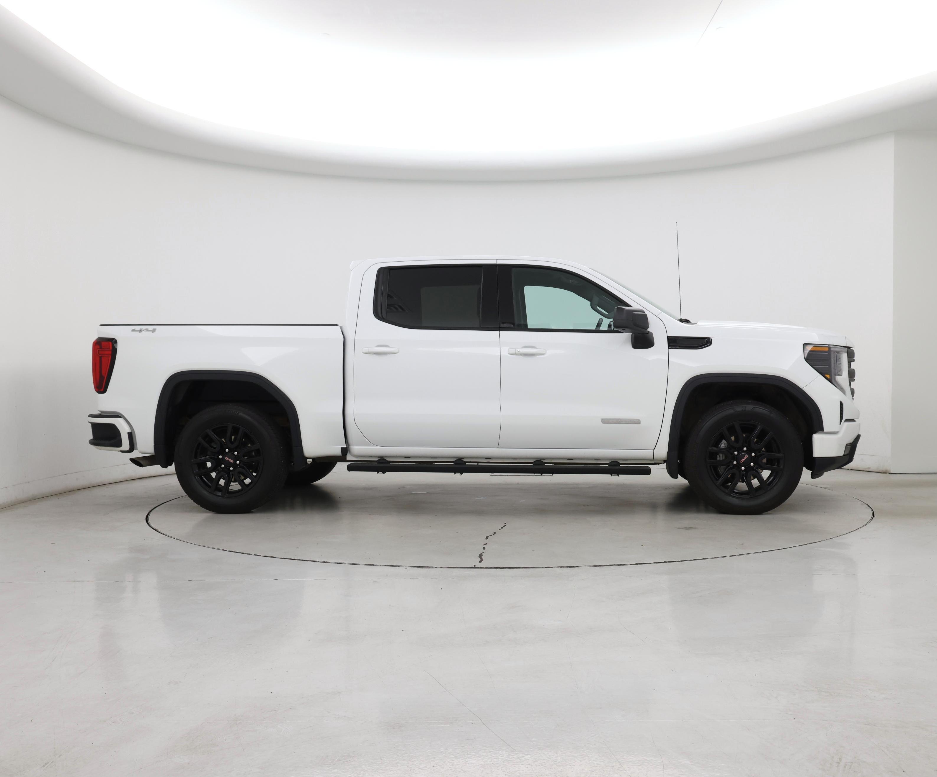 Thumbnail: 2024 GMC Sierra 1500 - 7