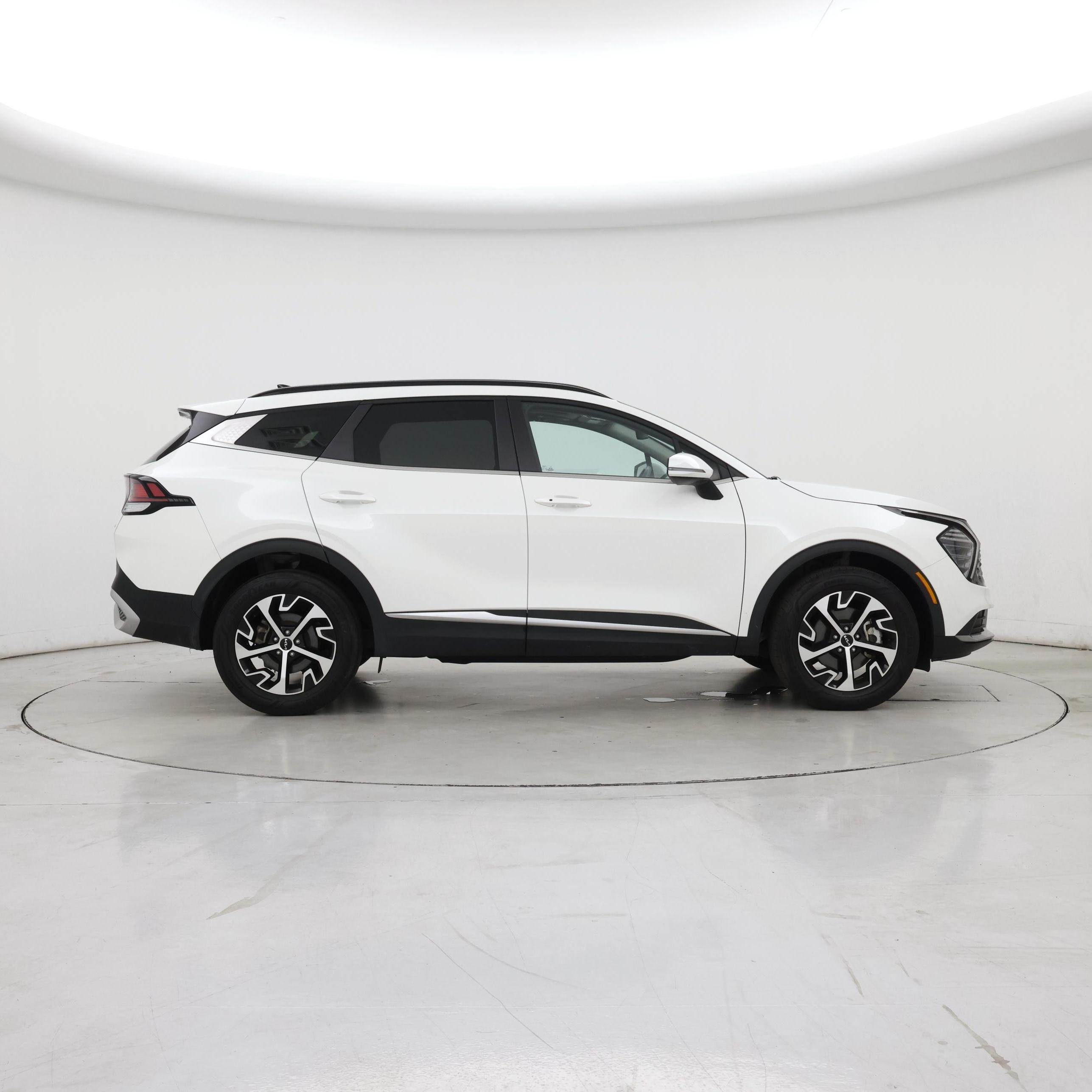 Thumbnail: 2024 Kia Sportage - 7