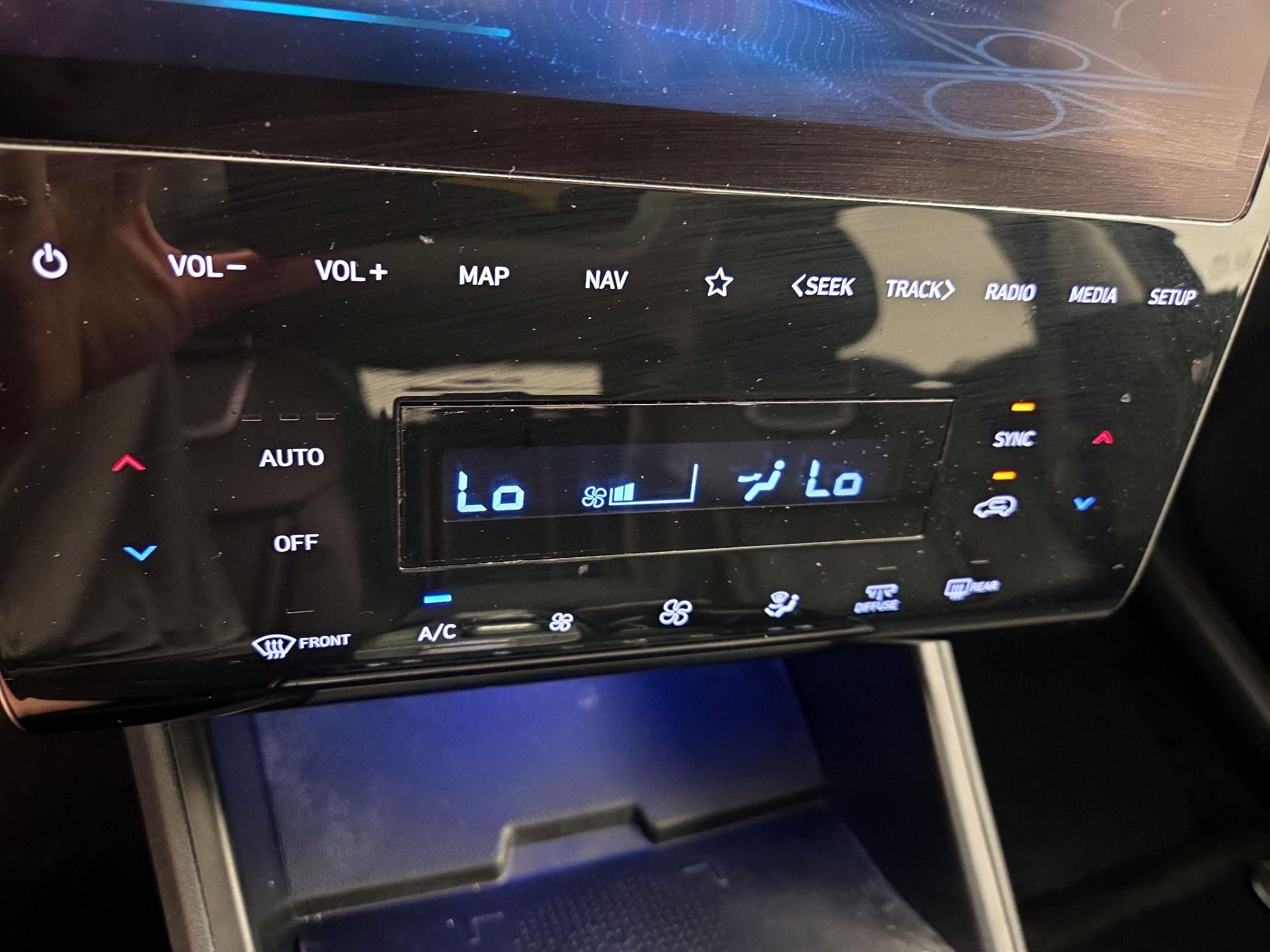 Thumbnail: 2022 Hyundai Tucson - 17