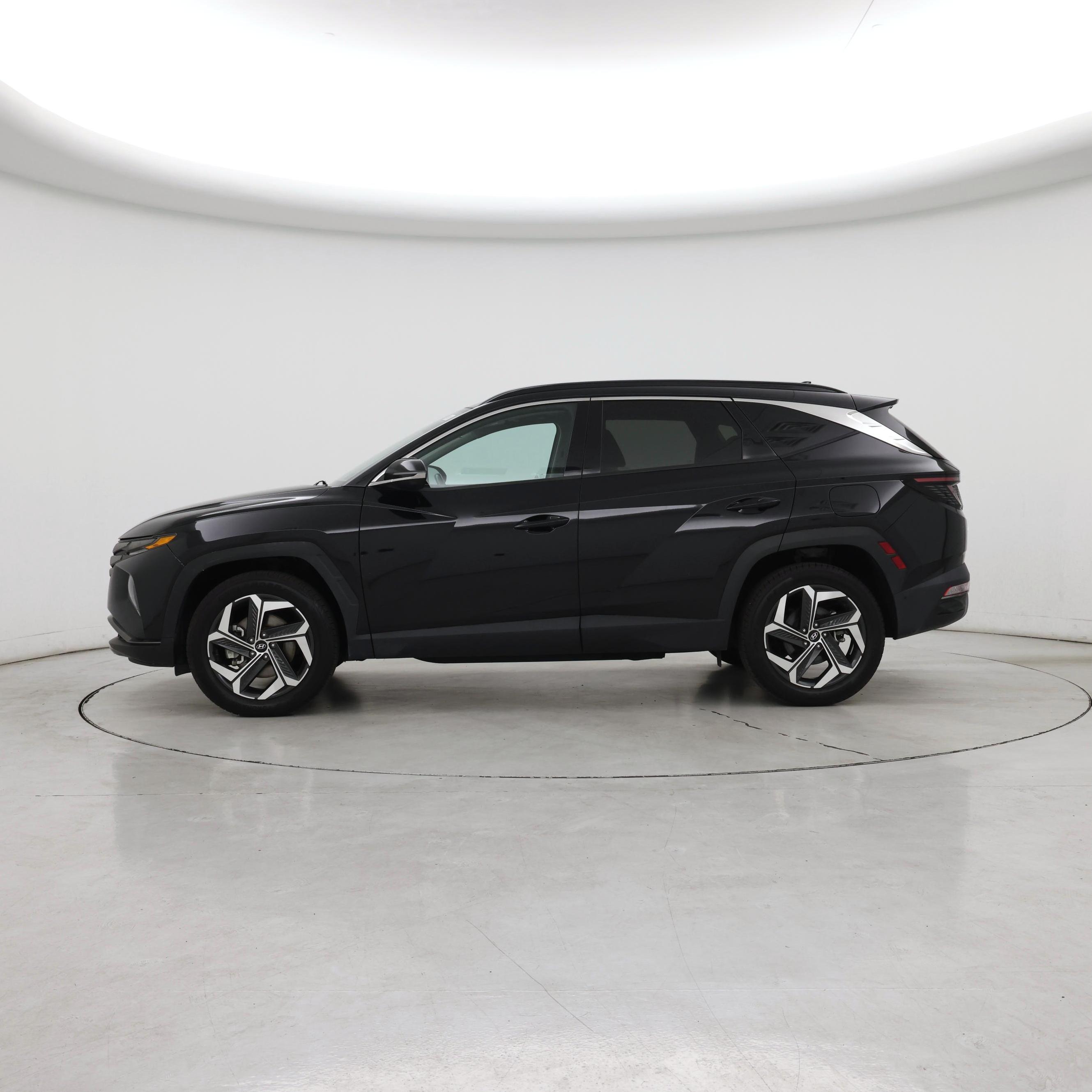 Thumbnail: 2022 Hyundai Tucson - 3