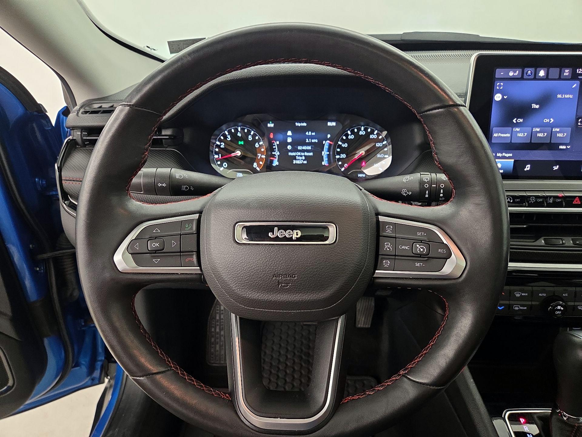 Thumbnail: 2022 Jeep Compass - 10