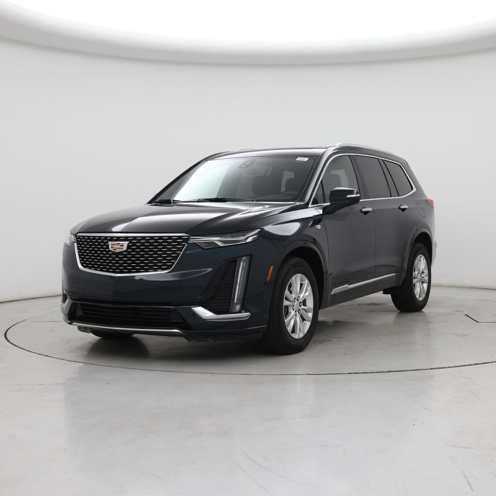 Thumbnail: 2024 Cadillac XT6 - 4