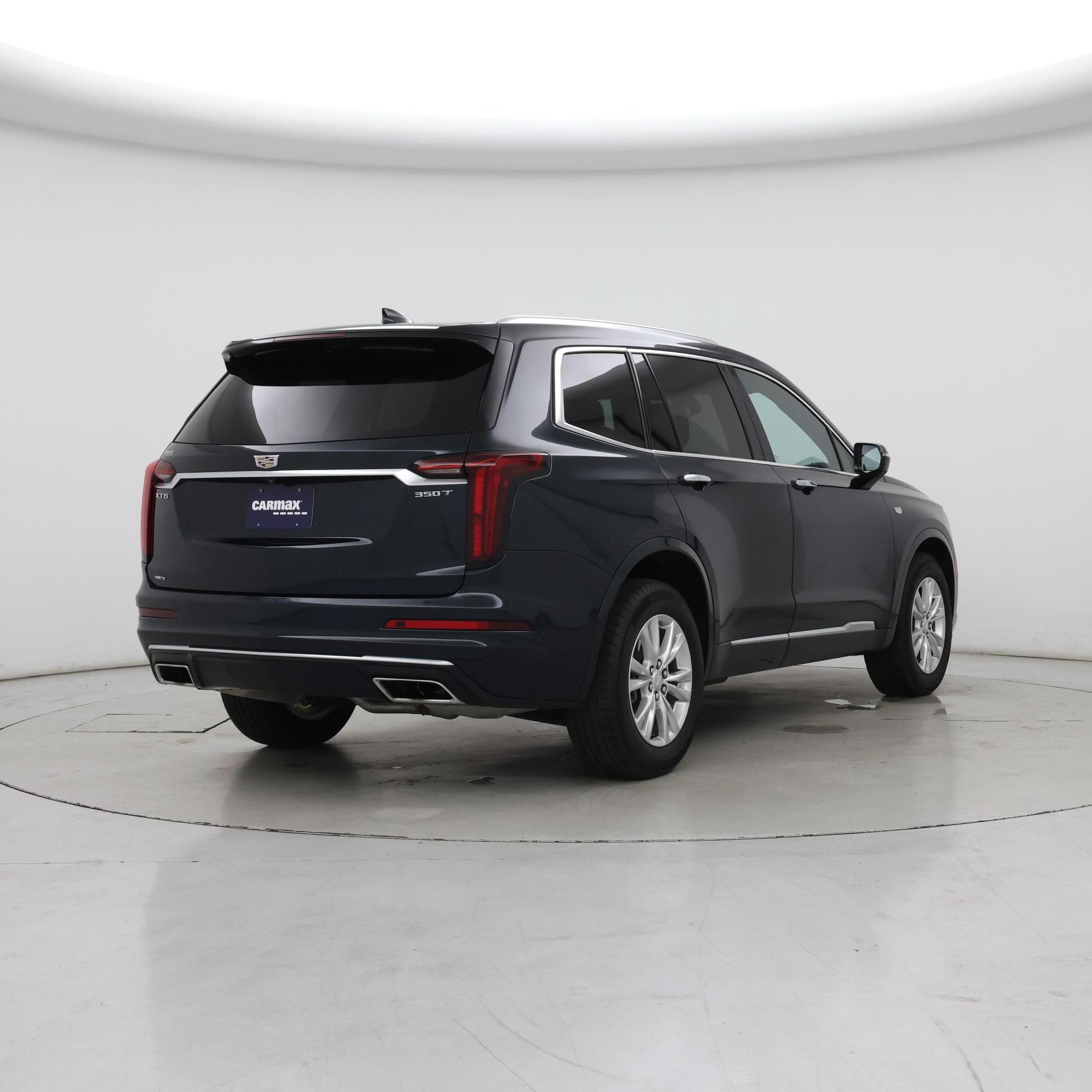 Thumbnail: 2024 Cadillac XT6 - 8
