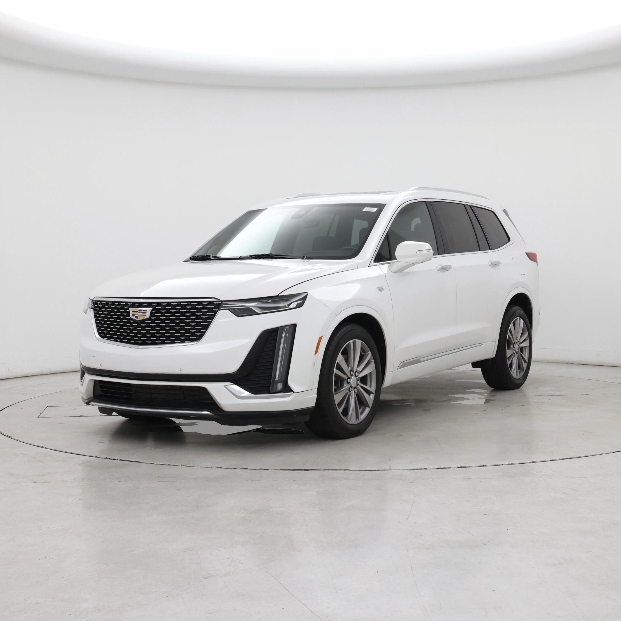 Thumbnail: 2023 Cadillac XT6 - 4