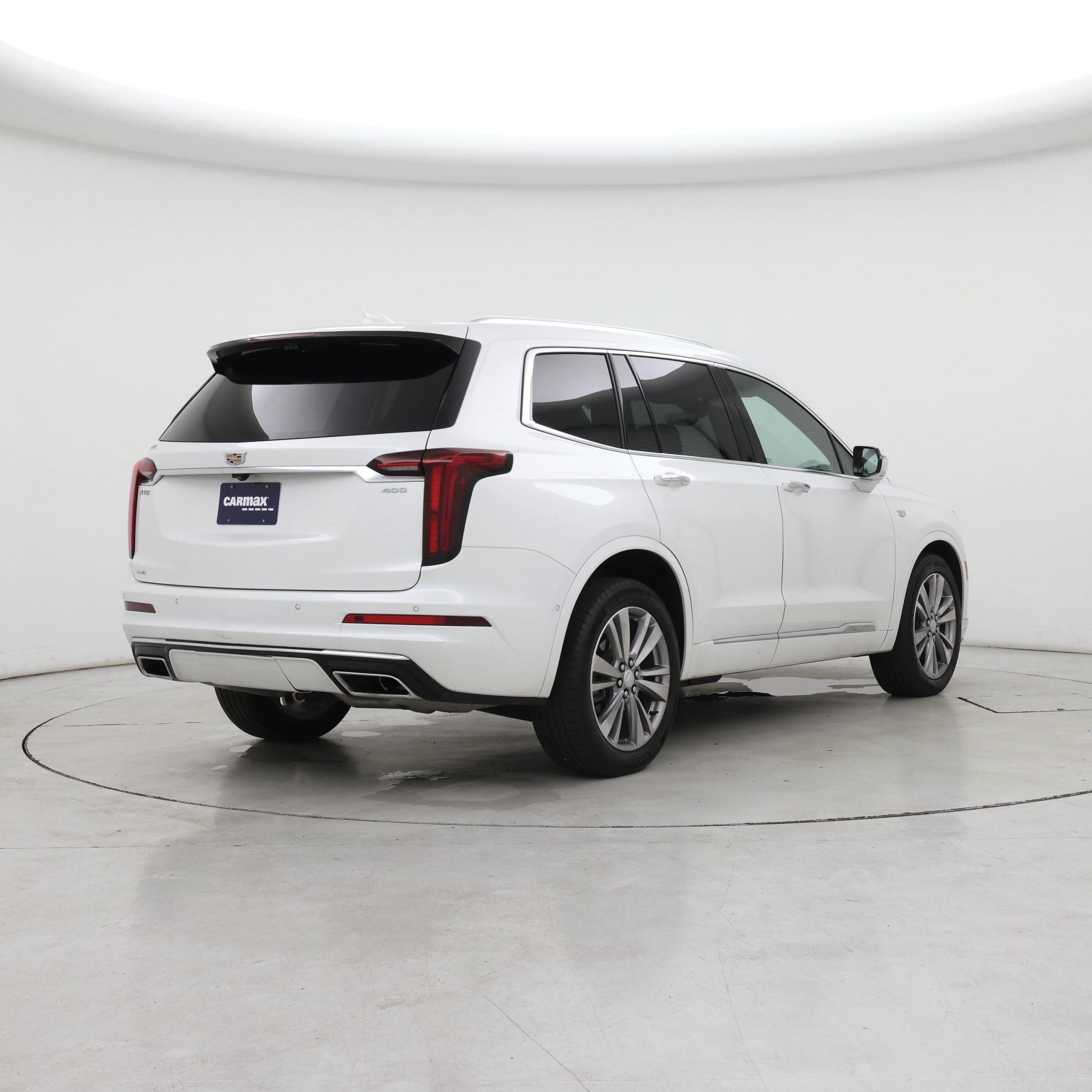 Thumbnail: 2023 Cadillac XT6 - 8
