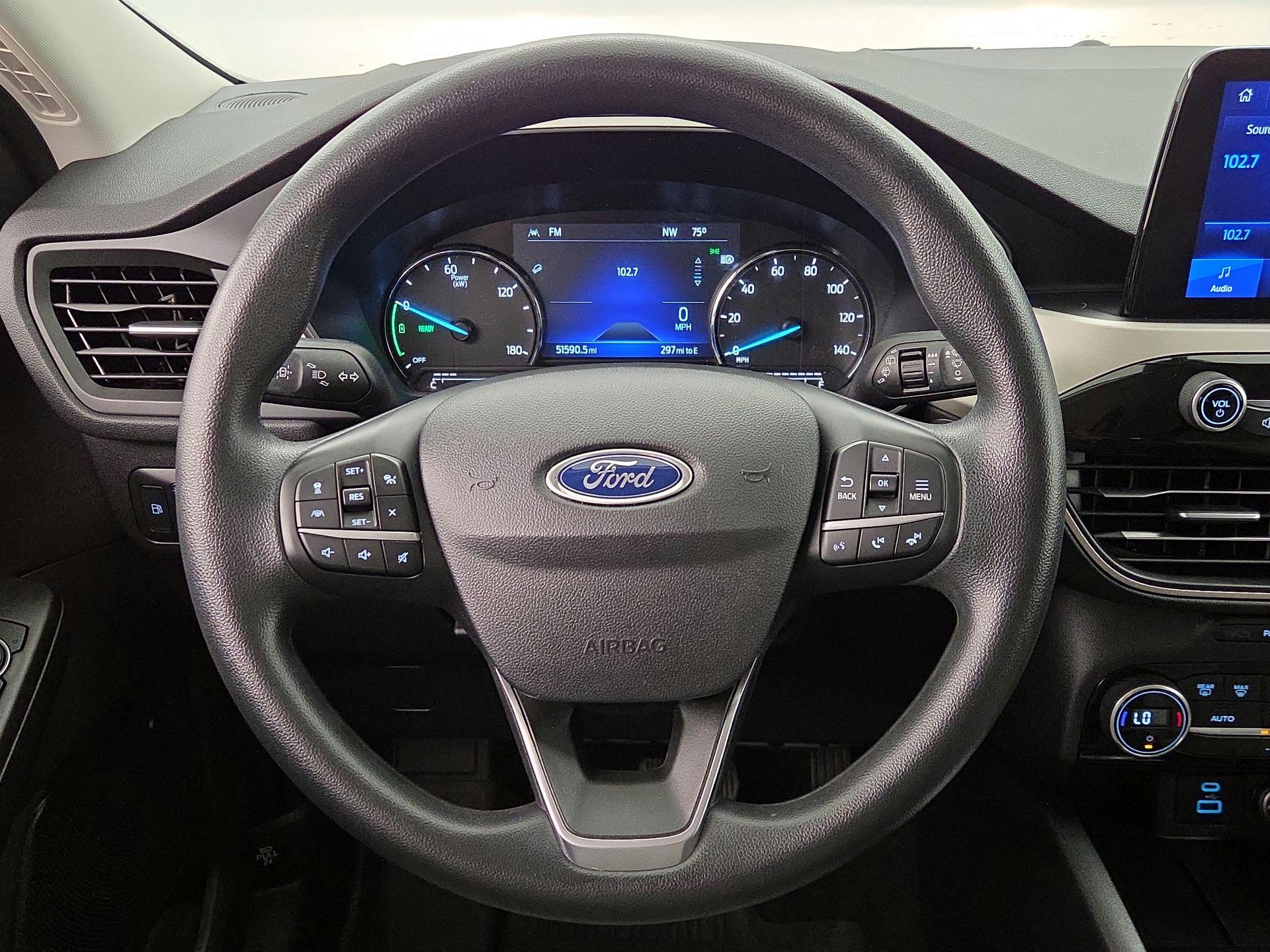 Thumbnail: 2021 Ford Escape - 10