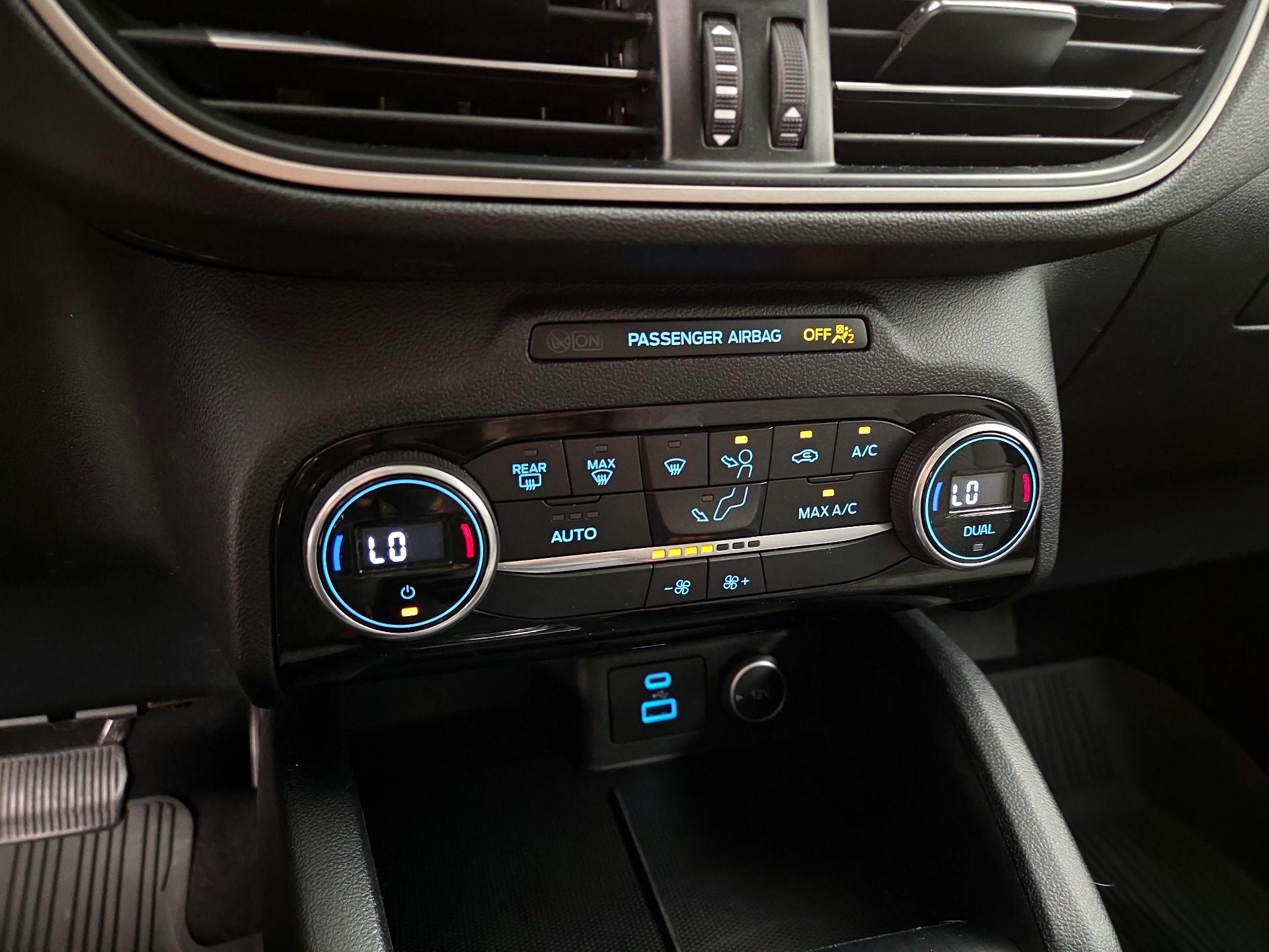 Thumbnail: 2021 Ford Escape - 17