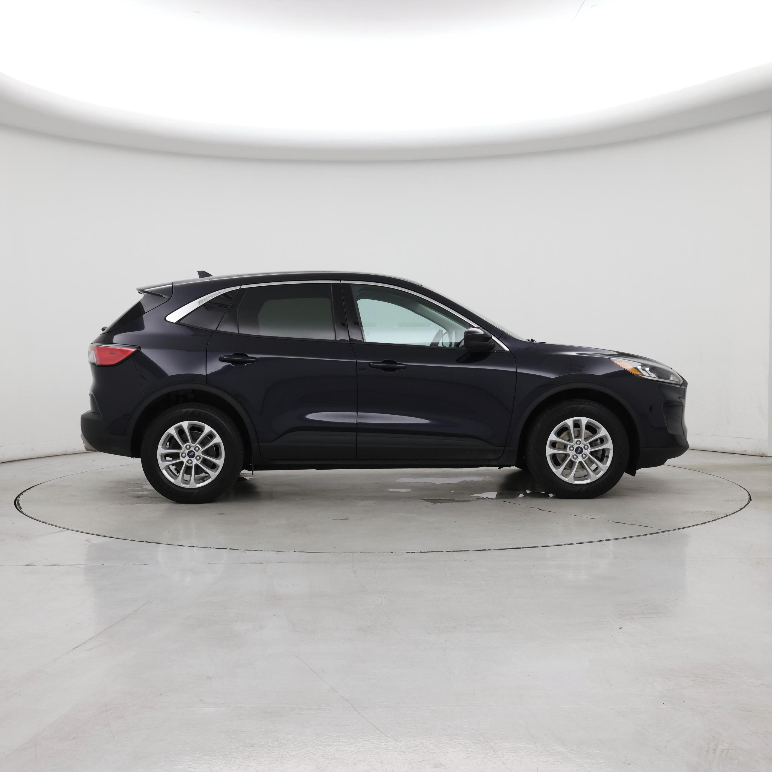 Thumbnail: 2021 Ford Escape - 7
