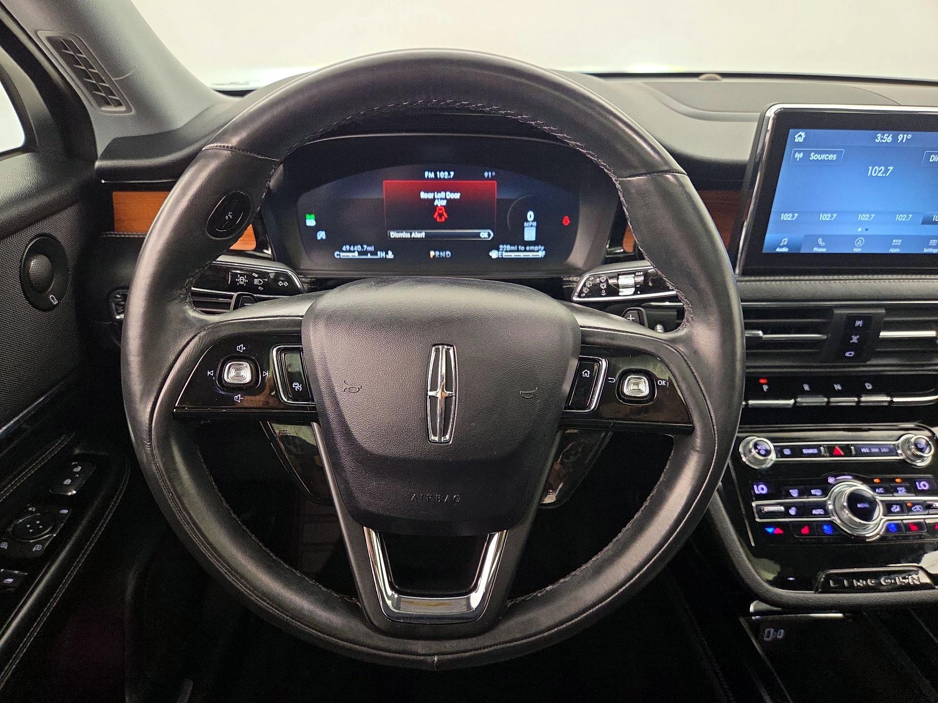 Thumbnail: 2020 Lincoln Corsair - 10