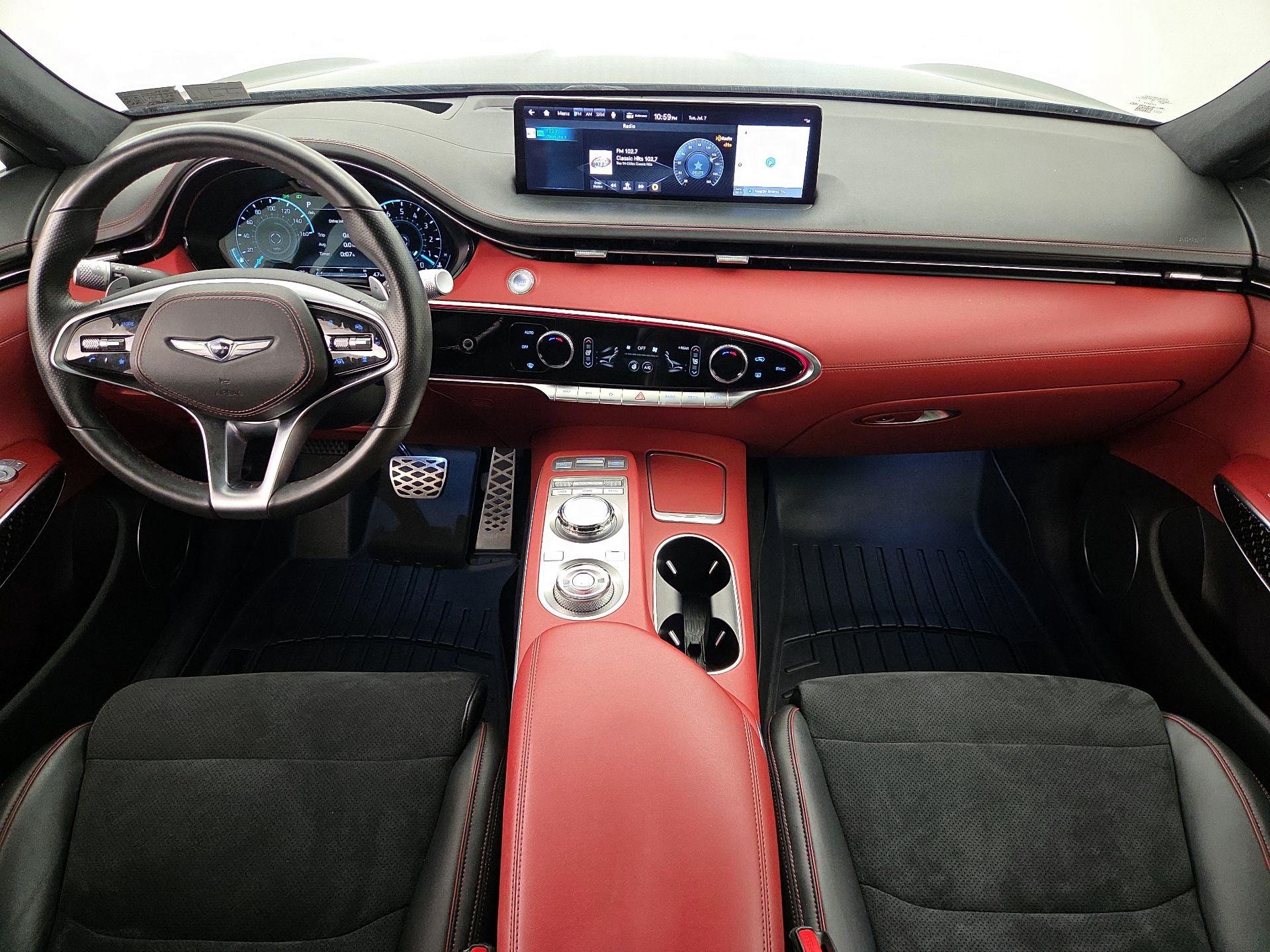Thumbnail: 2022 Genesis GV70 - 9