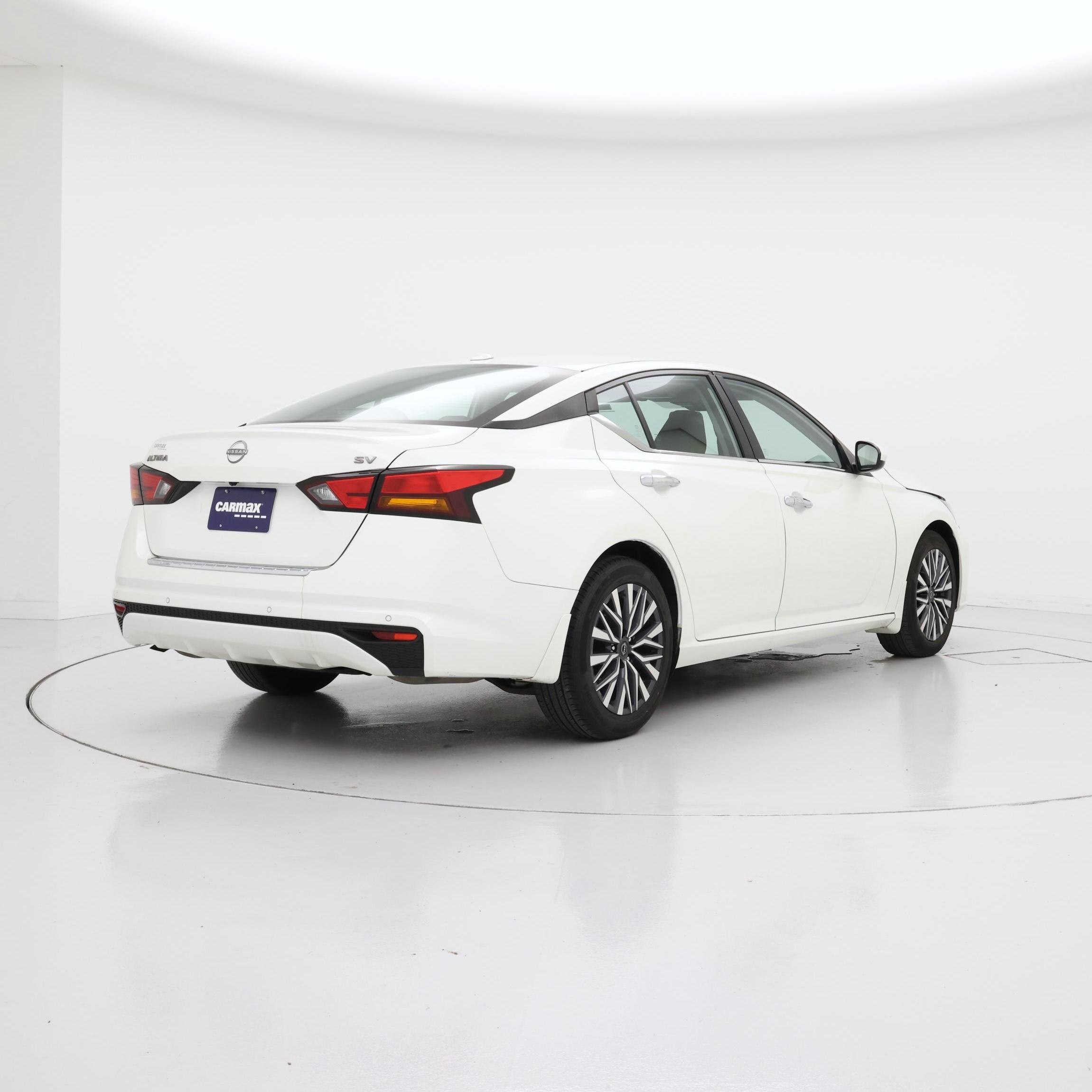Thumbnail: 2023 Nissan Altima - 8