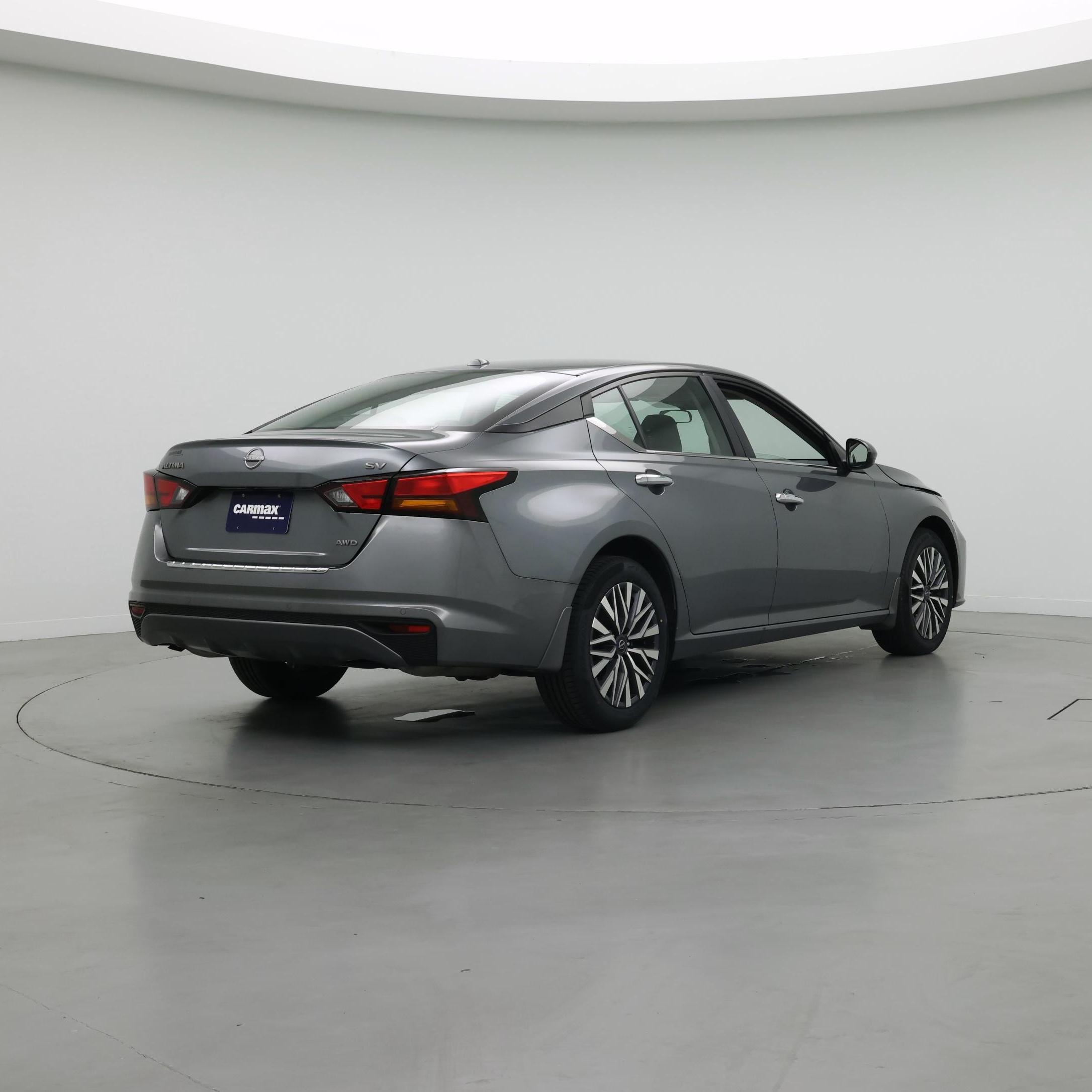 Thumbnail: 2023 Nissan Altima - 8