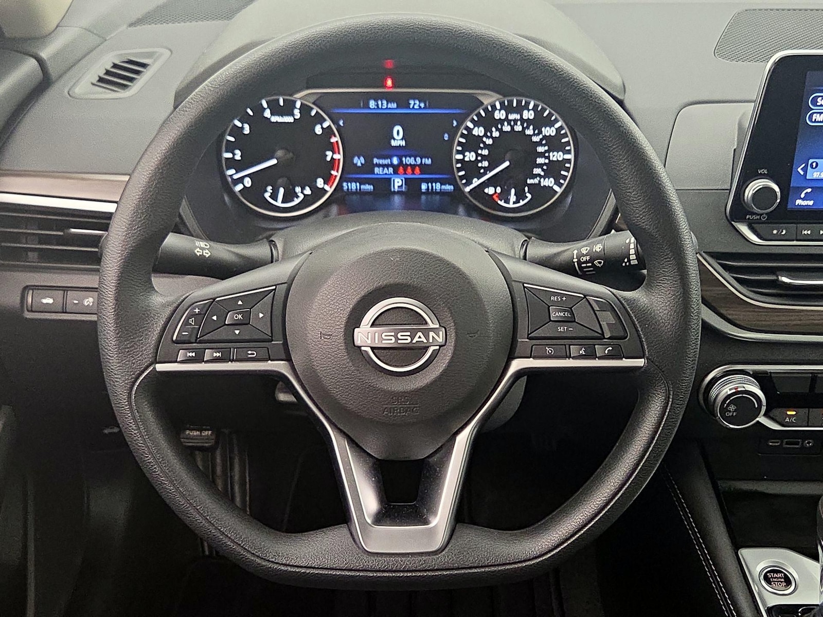 2023 Nissan Altima SV - Photo 11