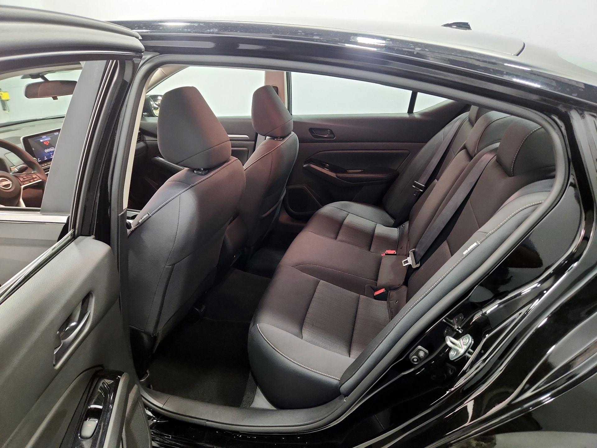 Thumbnail: 2023 Nissan Altima - 19
