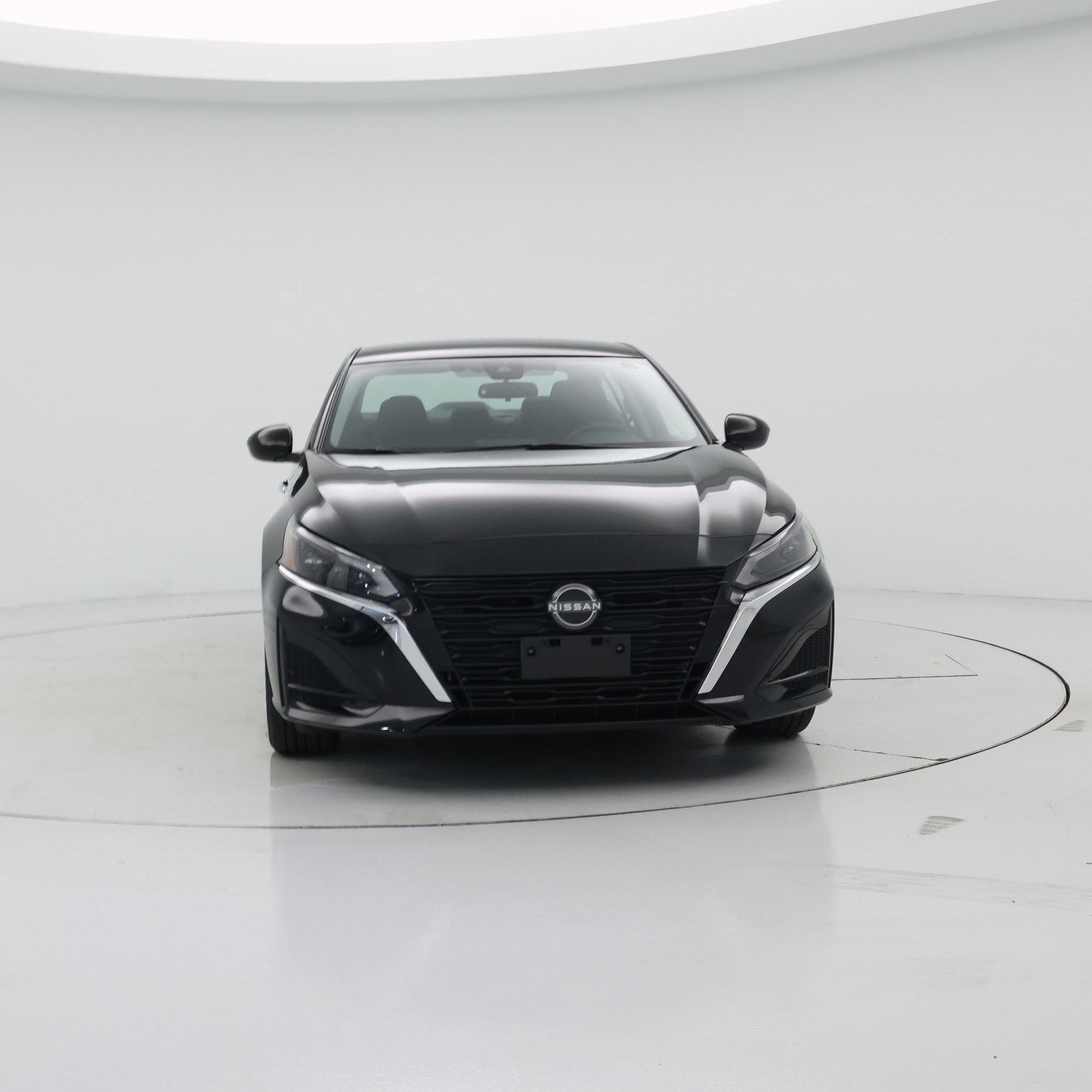 Thumbnail: 2023 Nissan Altima - 5