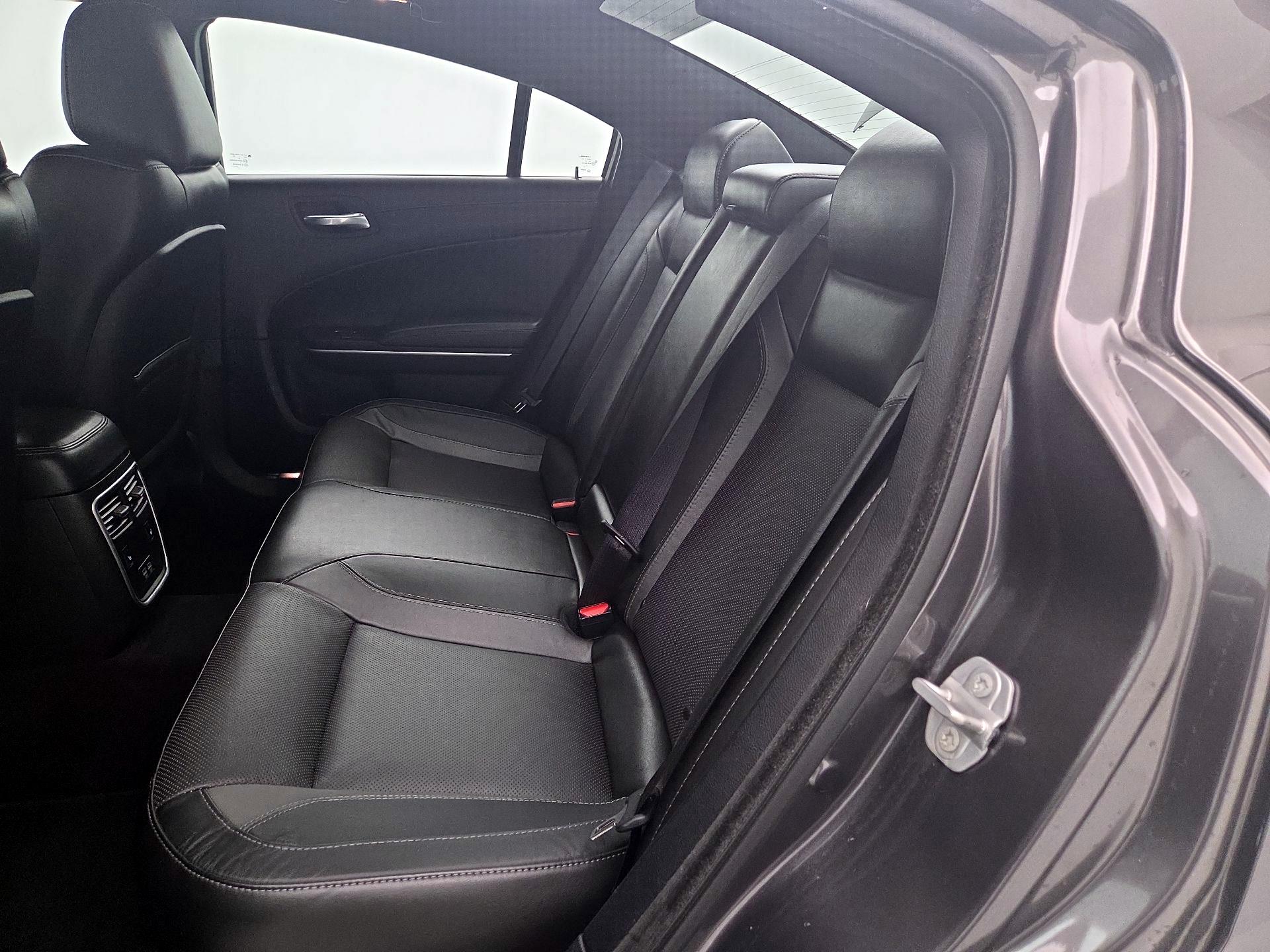 Thumbnail: 2021 Dodge Charger - 18