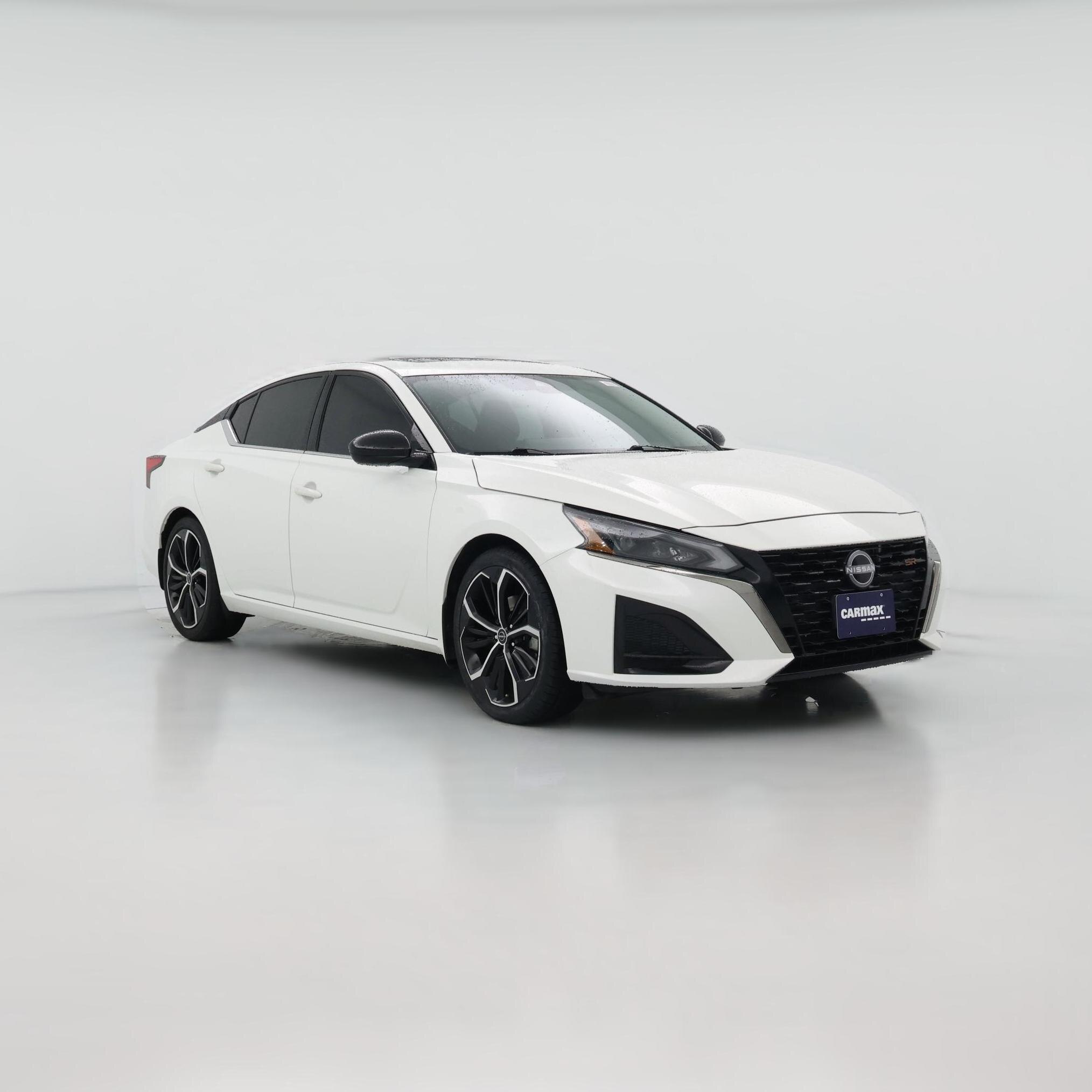 Thumbnail: 2023 Nissan Altima - 1