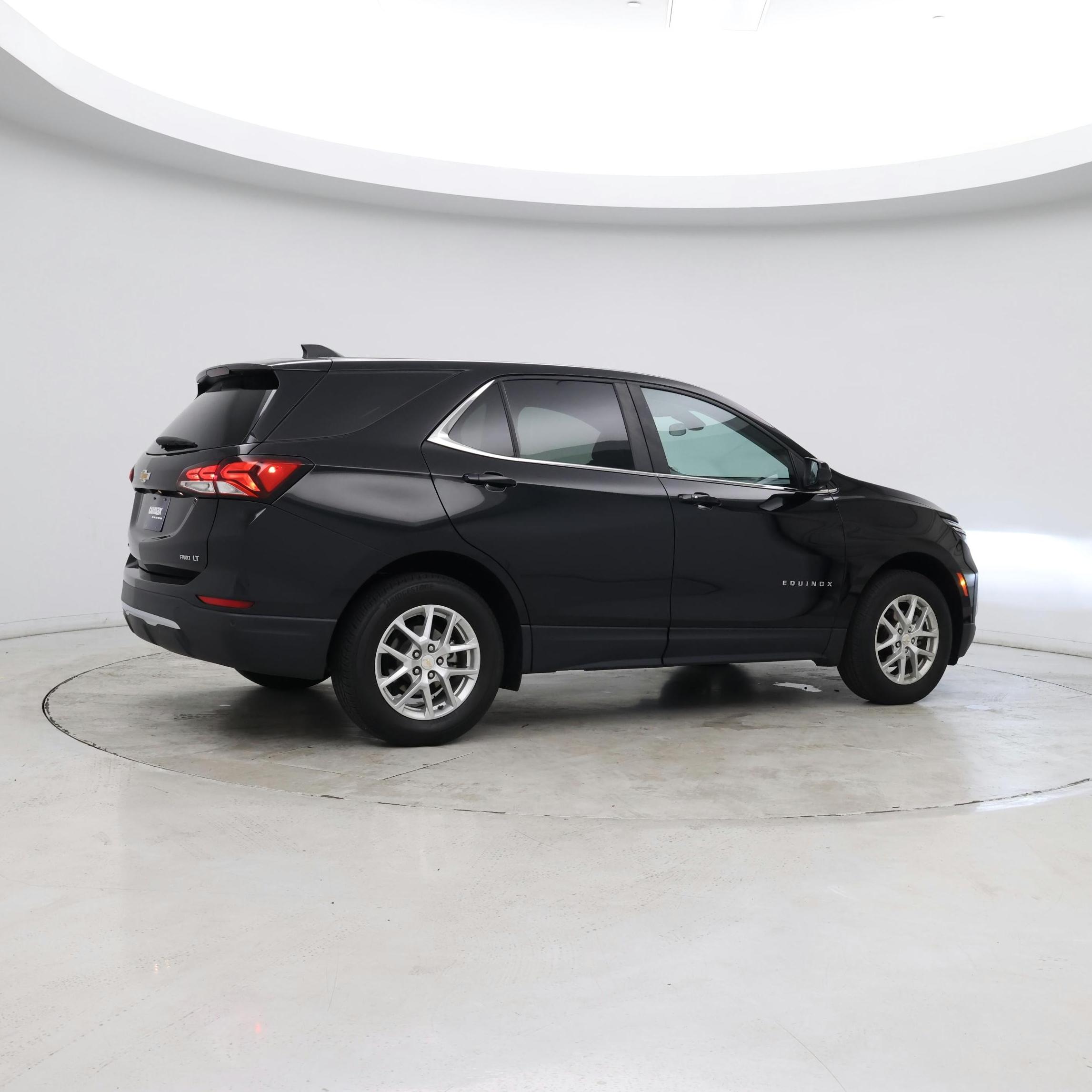 Thumbnail: 2023 Chevrolet Equinox - 6