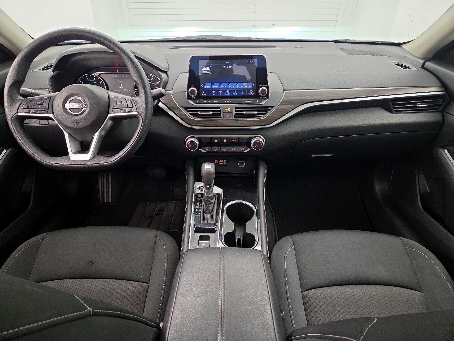 Thumbnail: 2023 Nissan Altima - 9