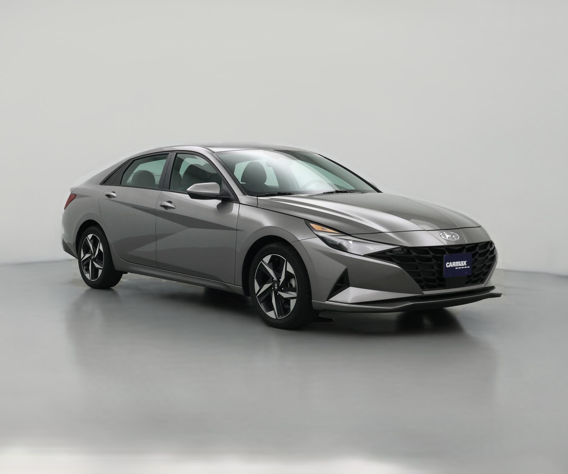 Thumbnail: 2023 Hyundai Elantra - 1