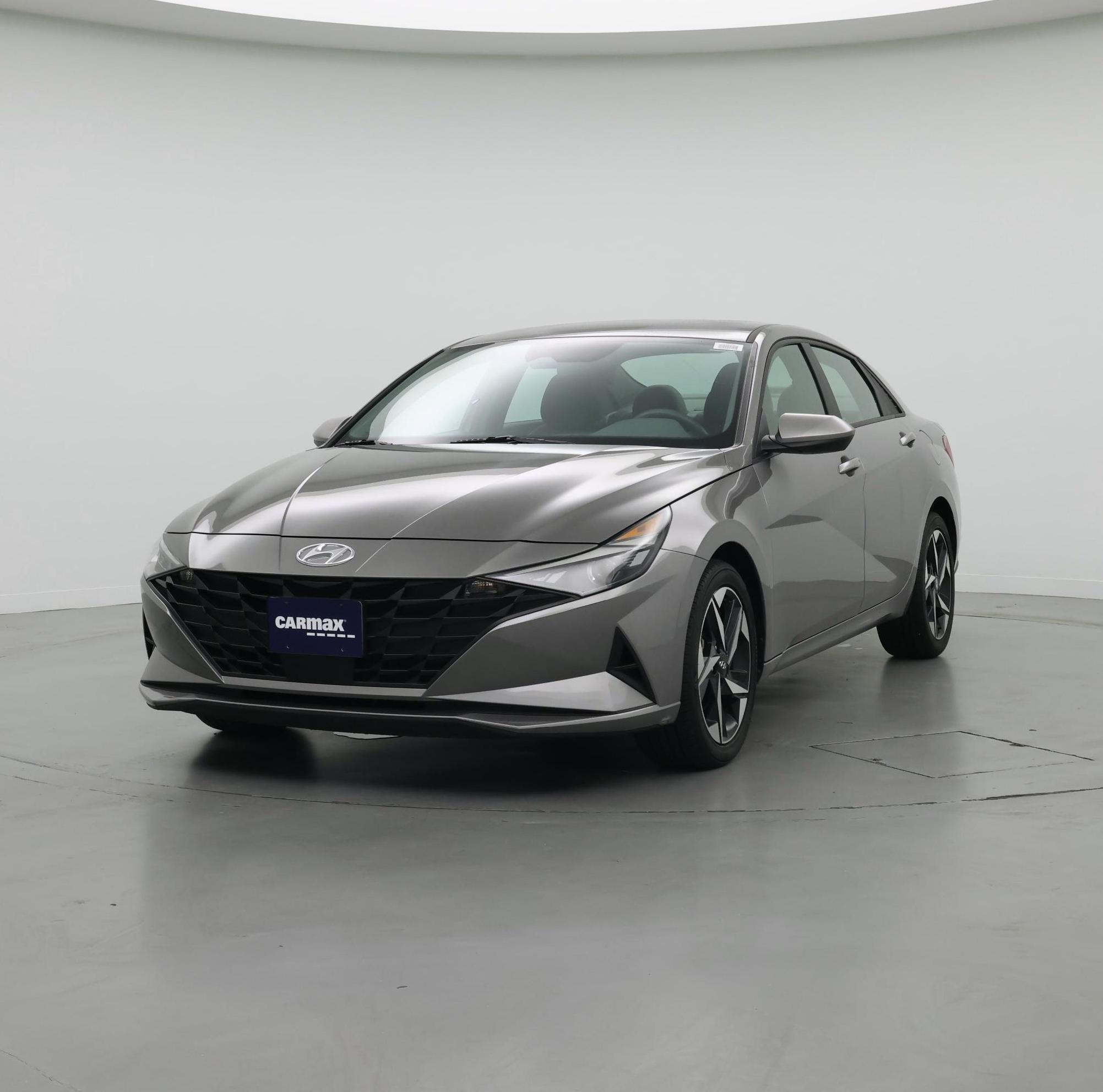 Thumbnail: 2023 Hyundai Elantra - 4