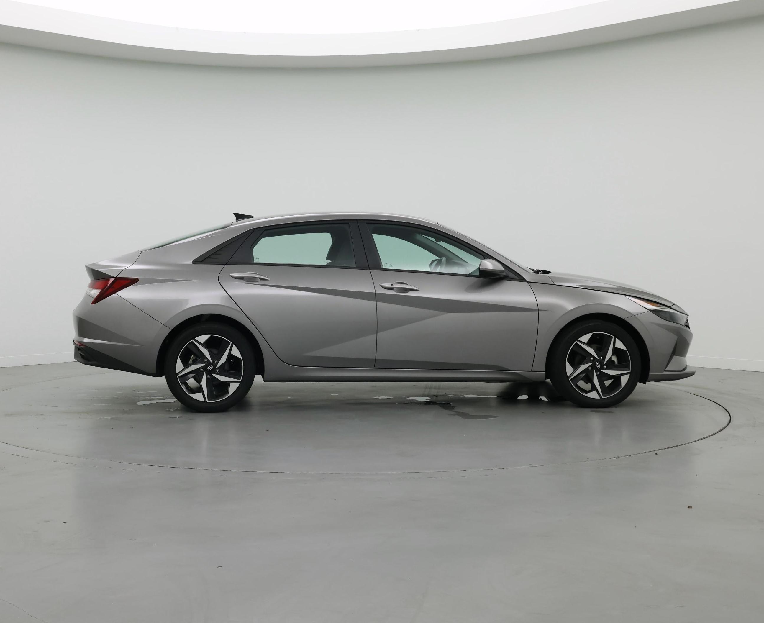 Thumbnail: 2023 Hyundai Elantra - 7