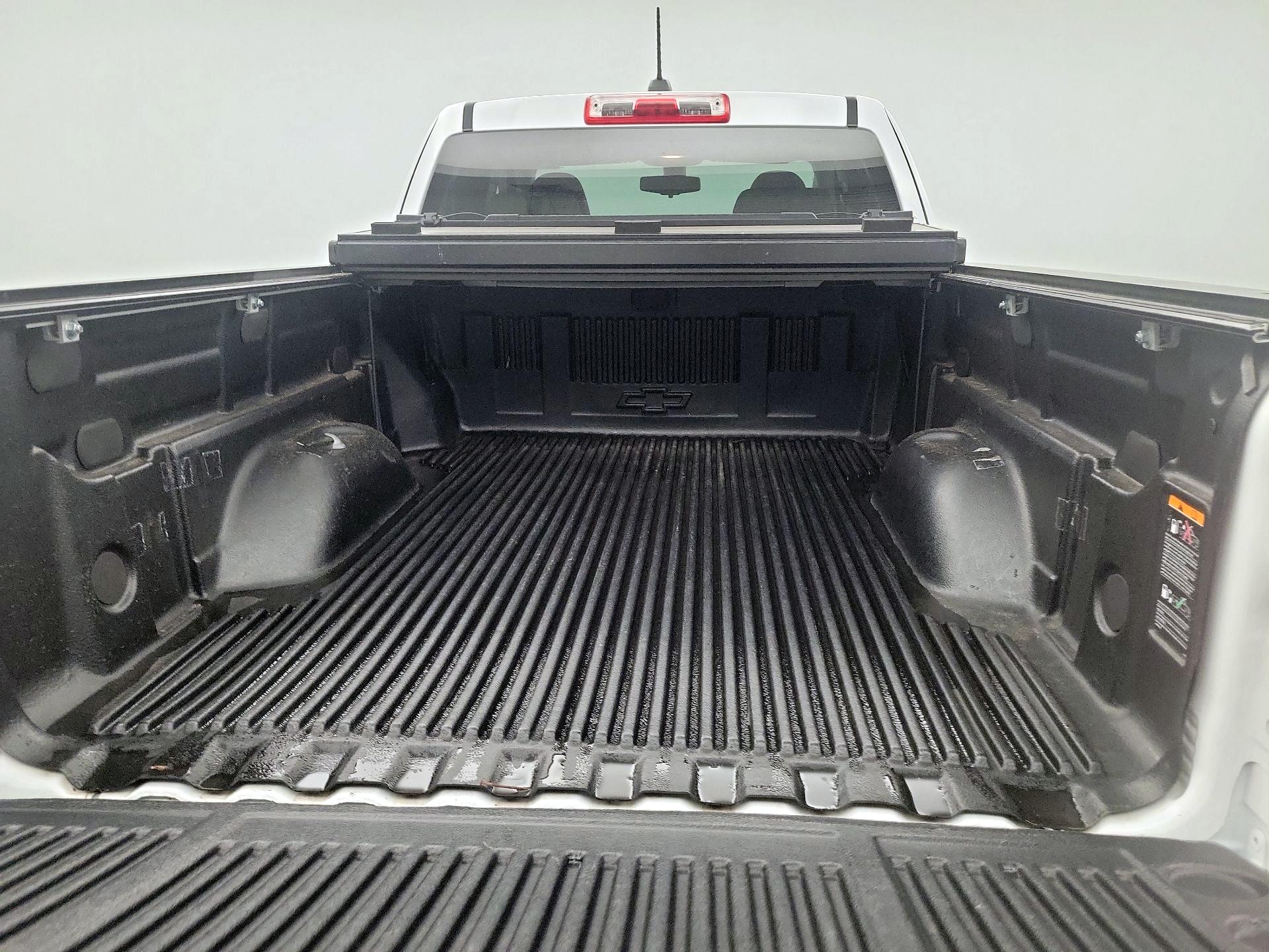 Thumbnail: 2021 Chevrolet Colorado - 20