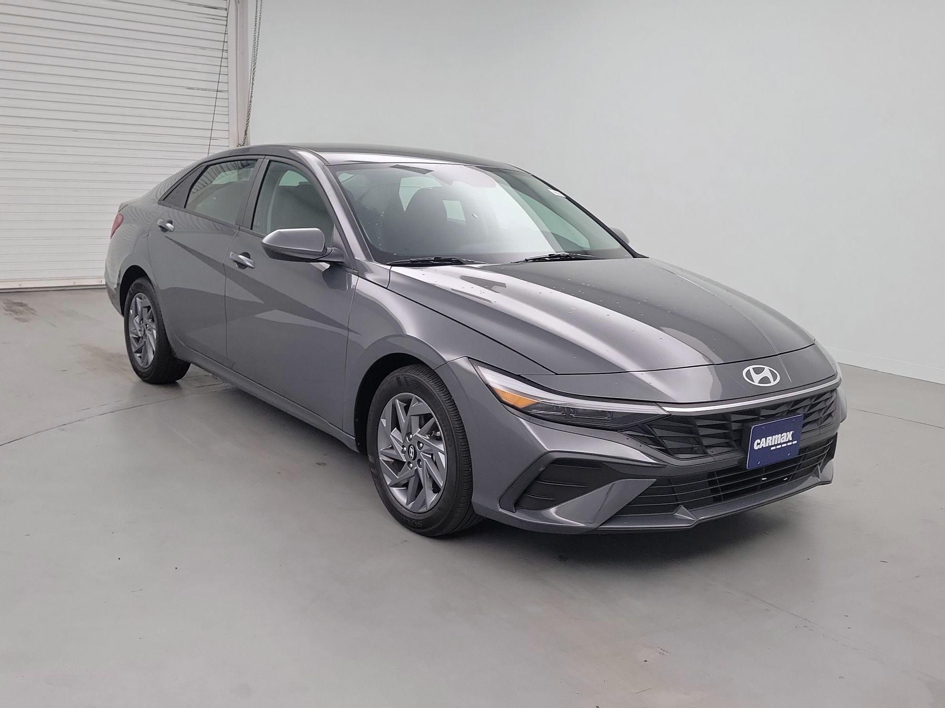 Thumbnail: 2024 Hyundai Elantra - 1