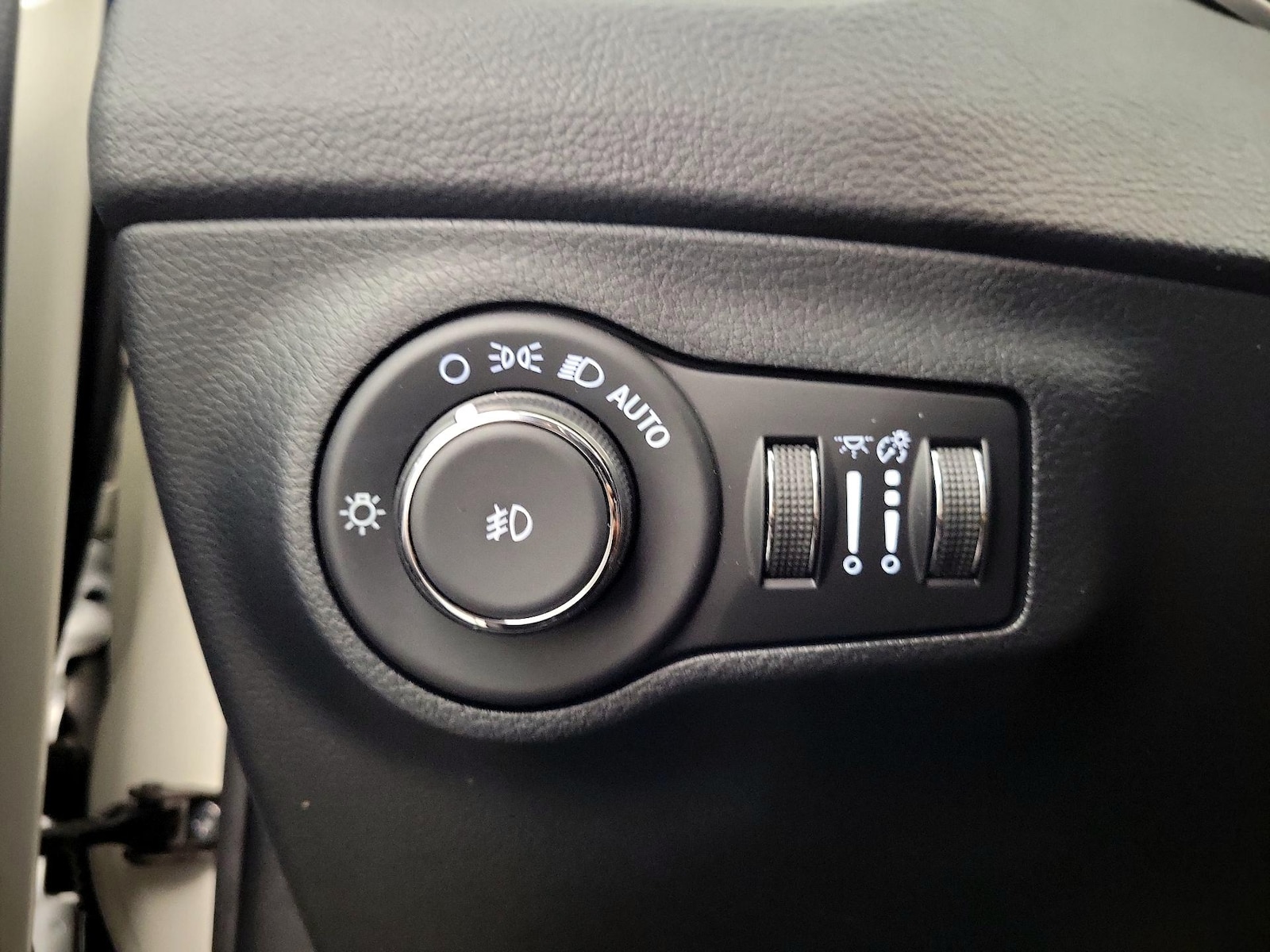 2021 Jeep Compass Latitude - Photo 14