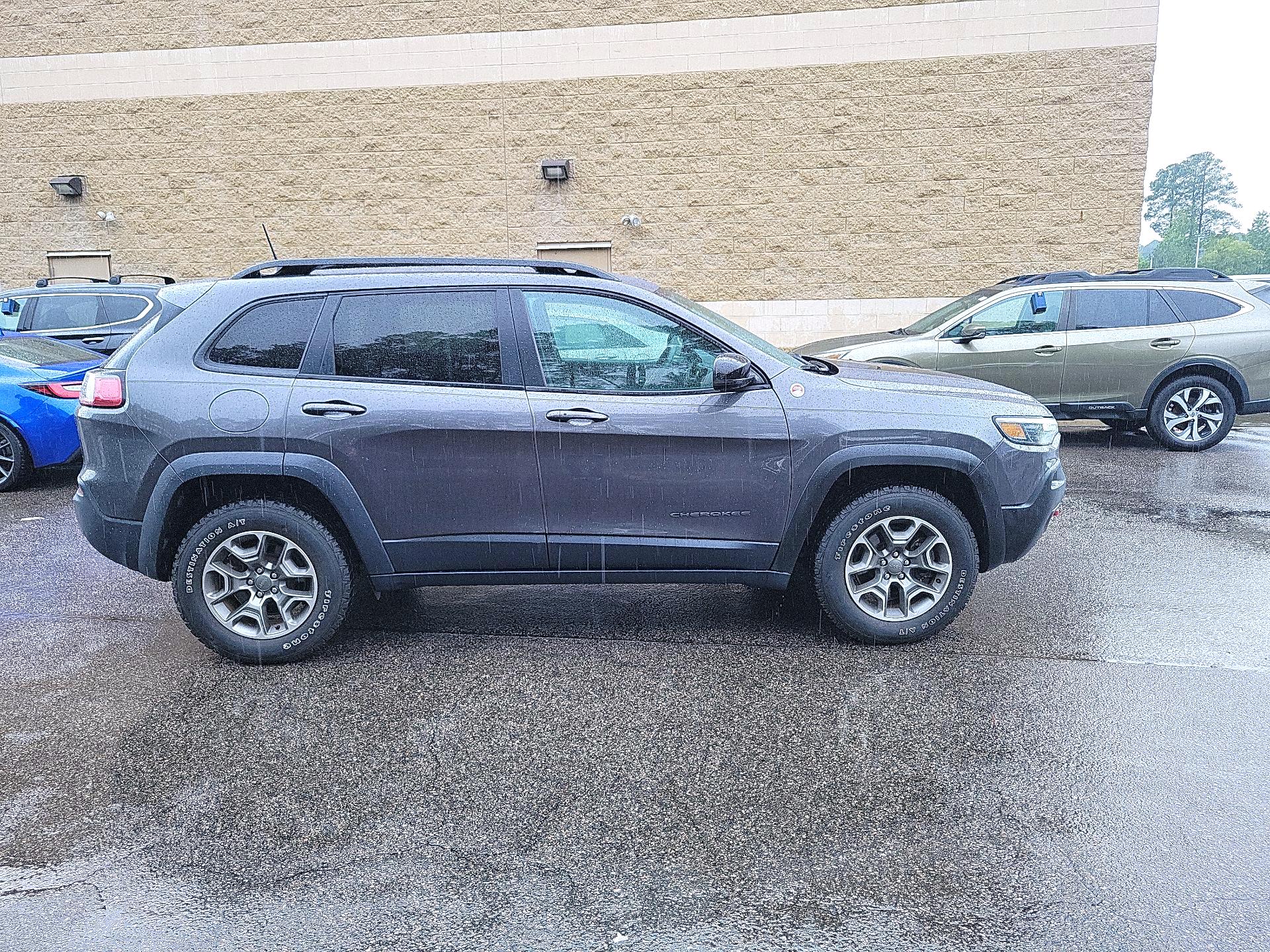 Thumbnail: 2022 Jeep Cherokee - 4