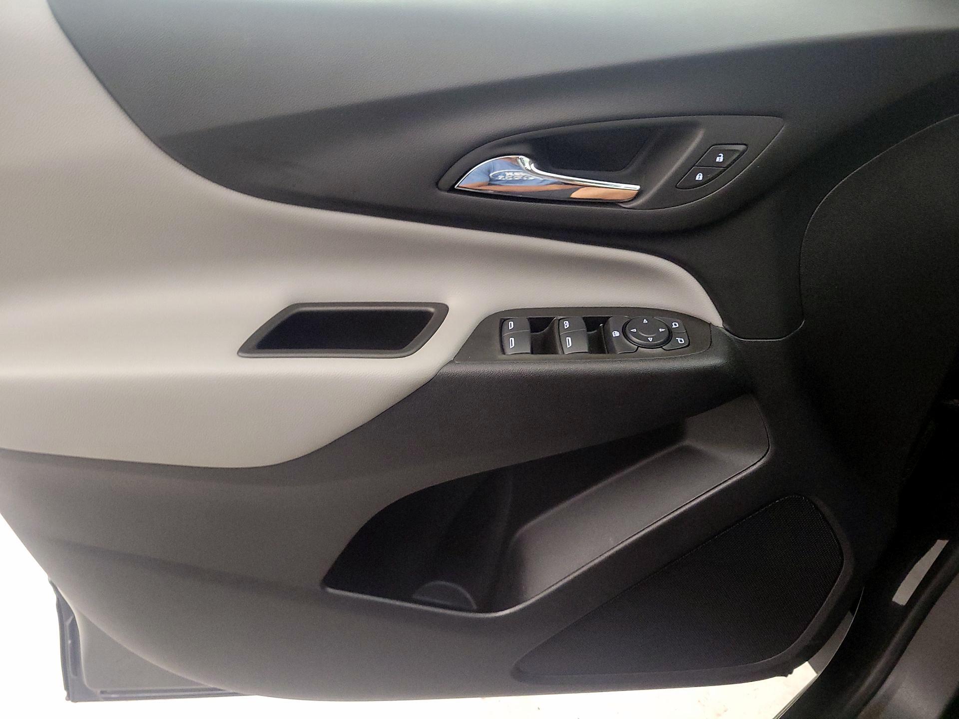 Thumbnail: 2023 Chevrolet Equinox - 12
