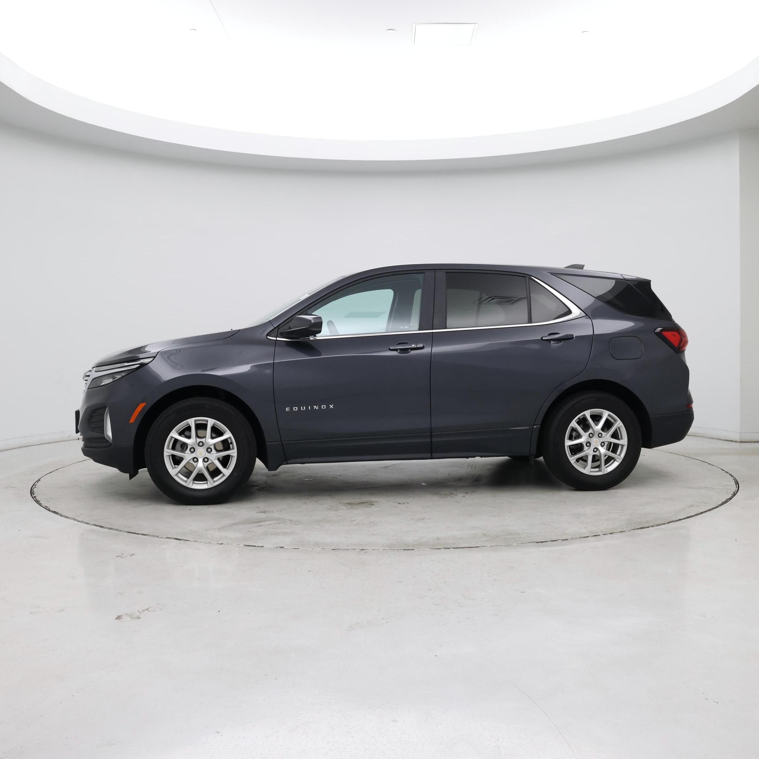 Thumbnail: 2023 Chevrolet Equinox - 2