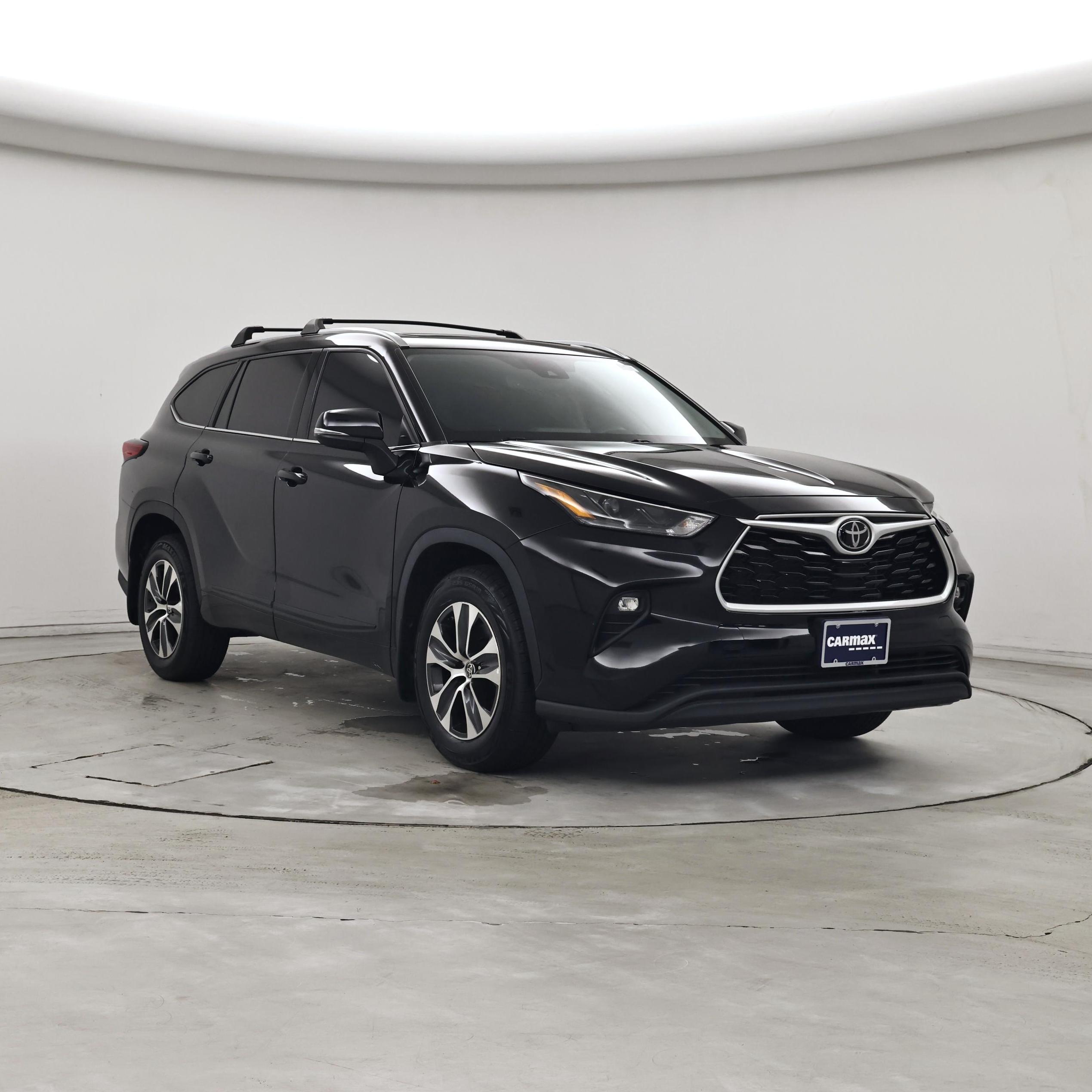 Black 2022 Toyota Highlander SUV / Crossover All-Wheel Drive Automatic