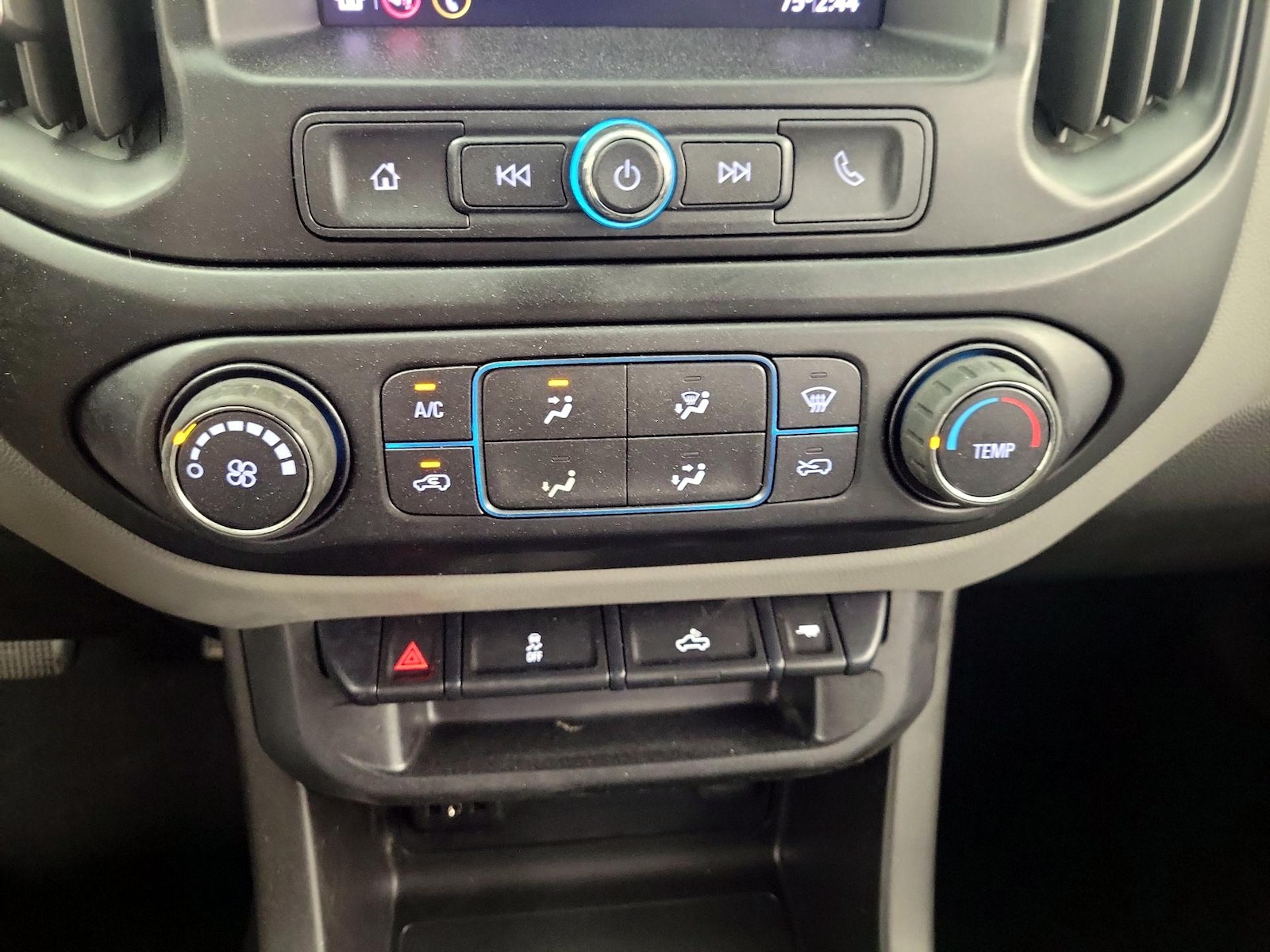 2021 Chevrolet Colorado Work Truck - Photo 17