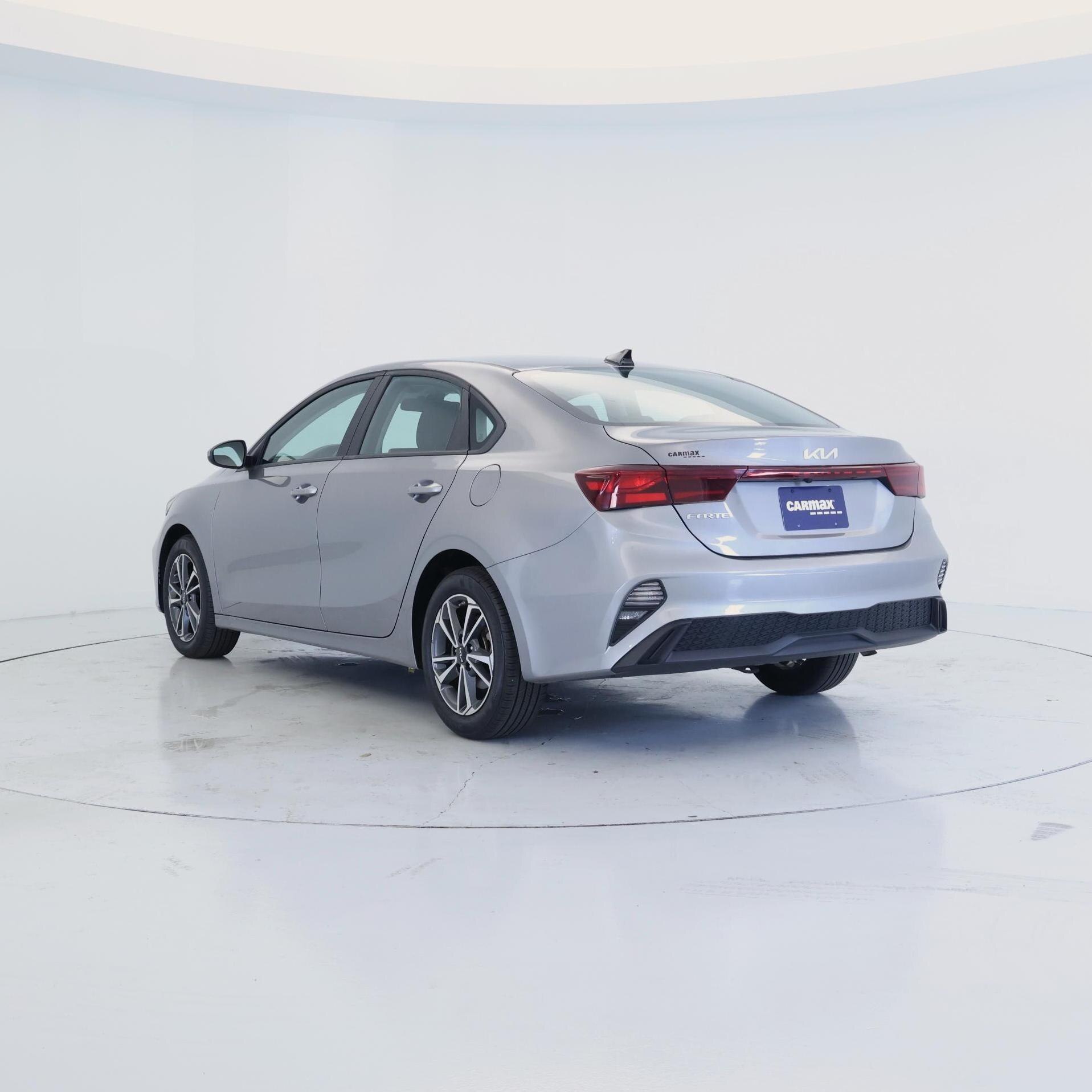 Thumbnail: 2024 Kia Forte - 2