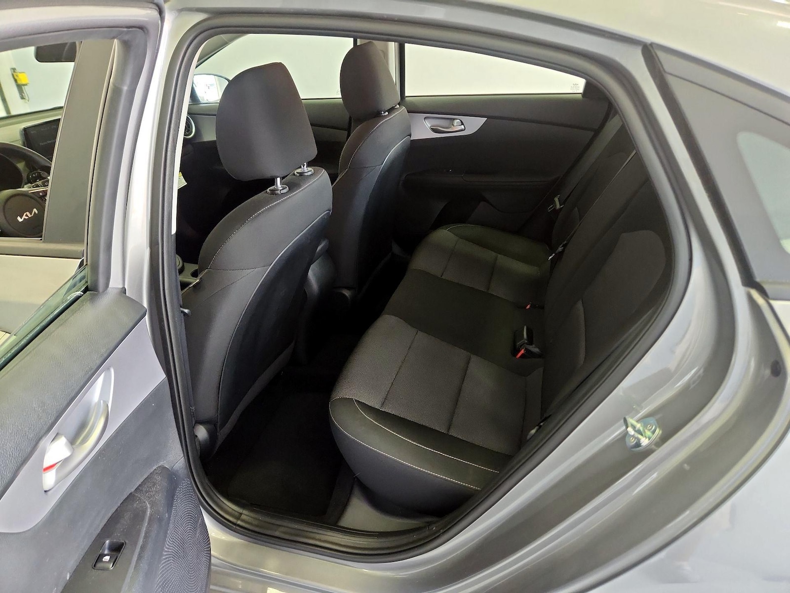 2024 Kia Forte LXS - Photo 20