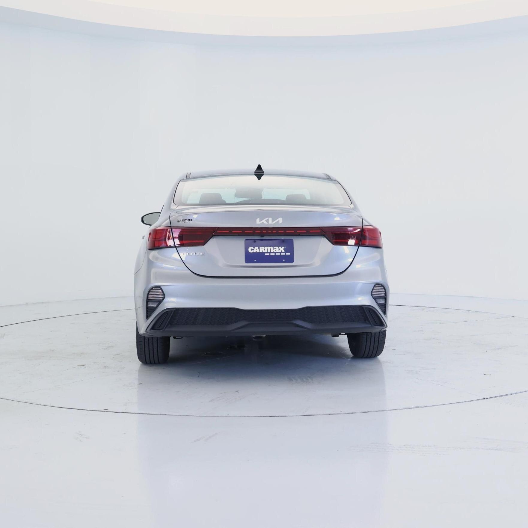 Thumbnail: 2024 Kia Forte - 6